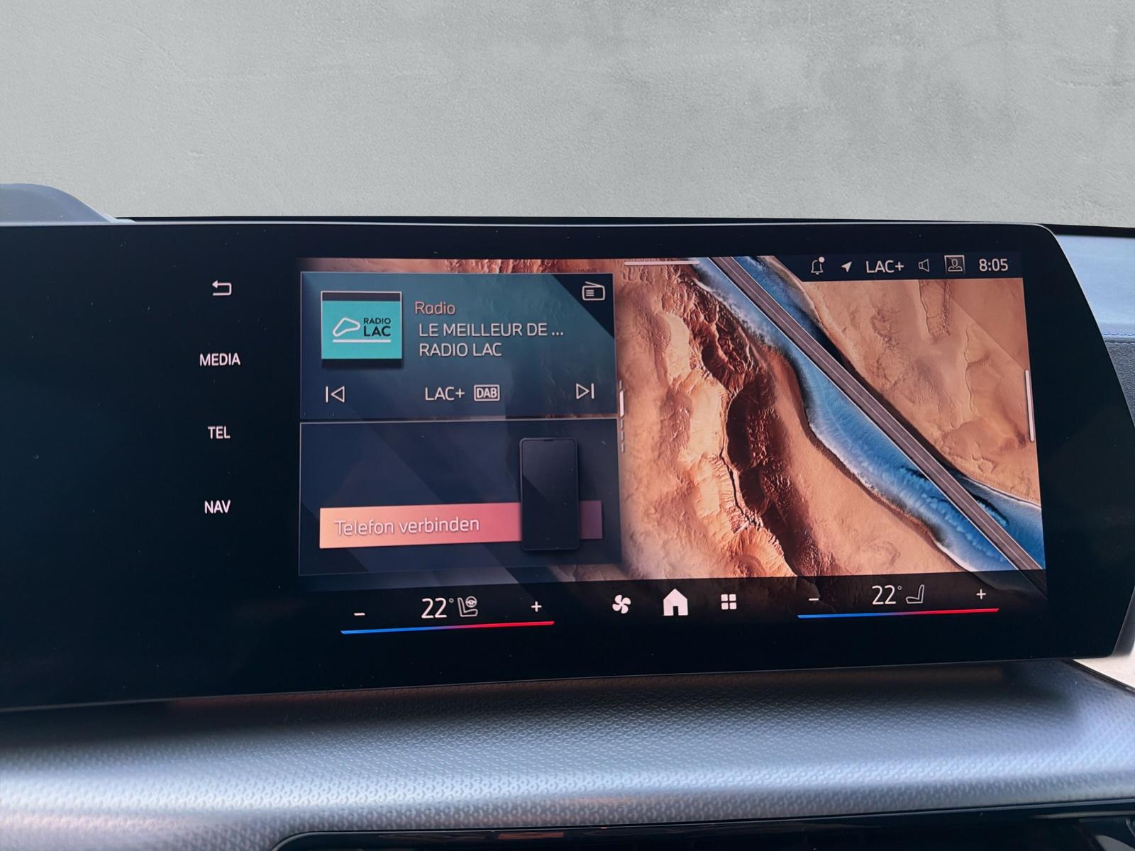 BMW X1 25e xDrive paddles-image-19