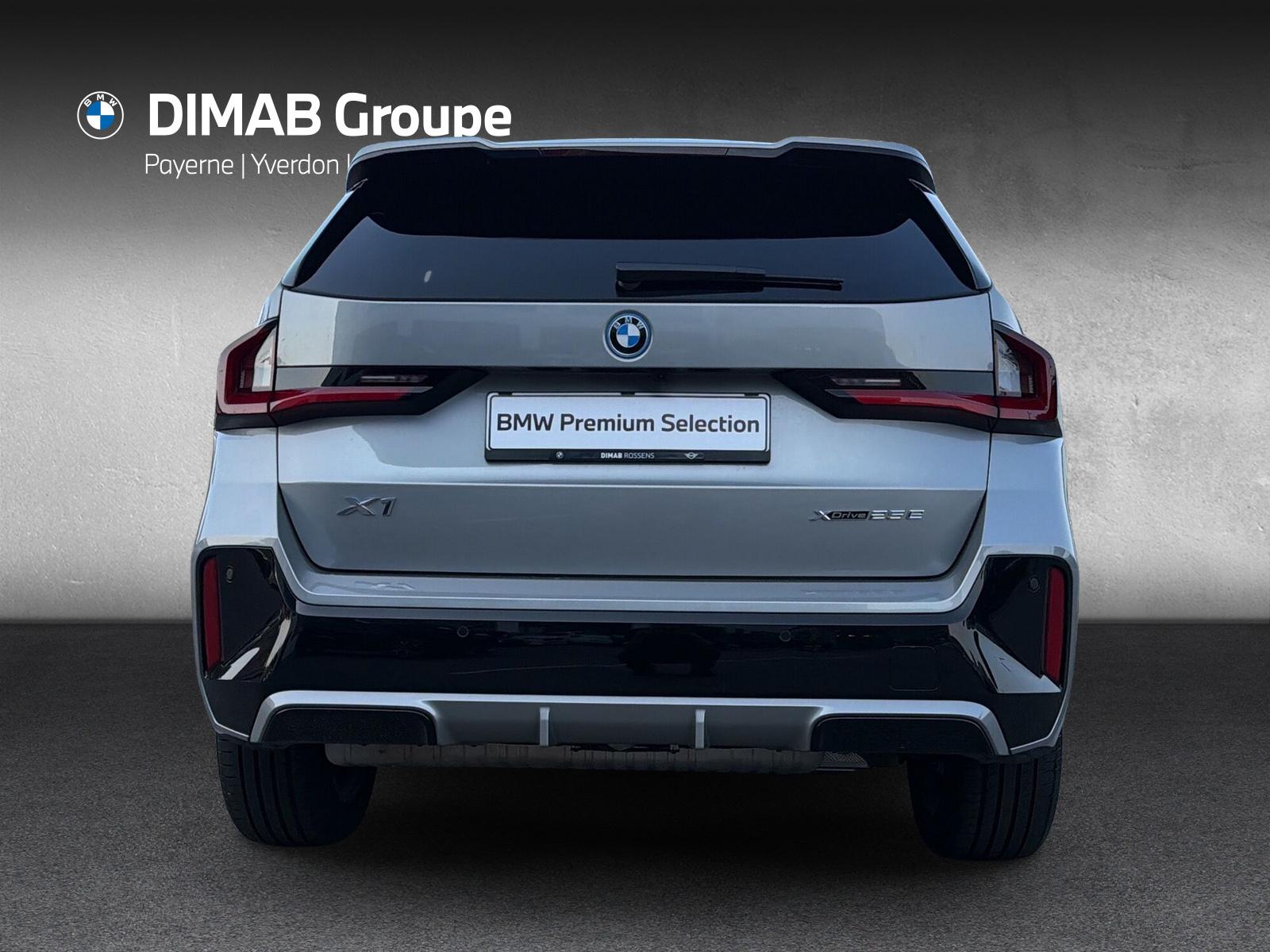 BMW X1 25e xDrive paddles-image-3