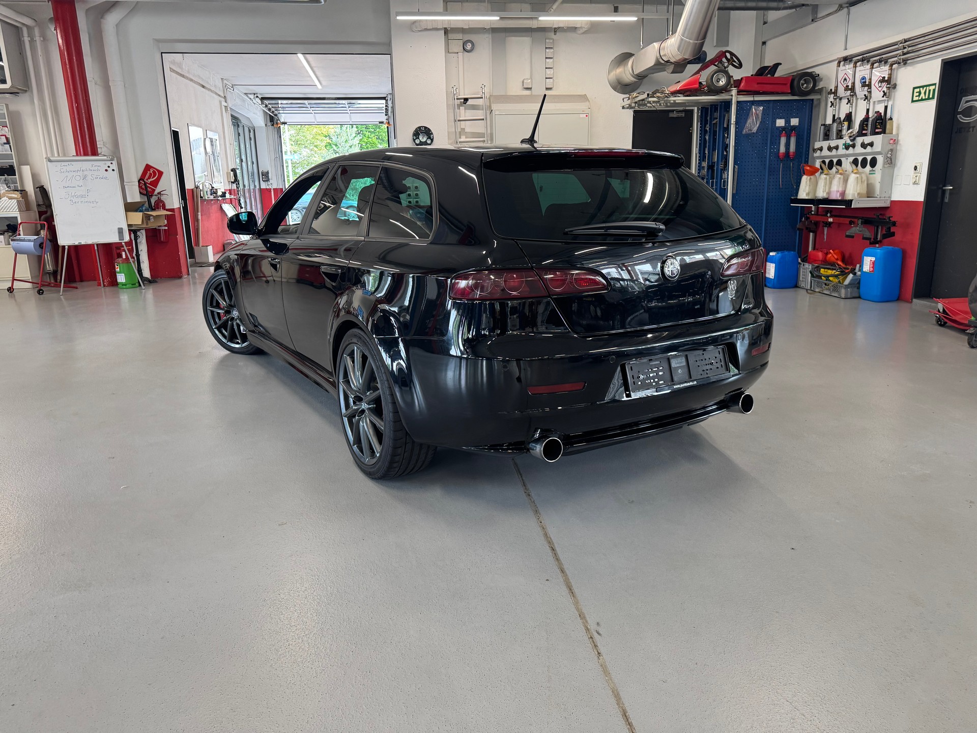 ALFA ROMEO 159 Sportwagon 1.8 TBi TI-image-4