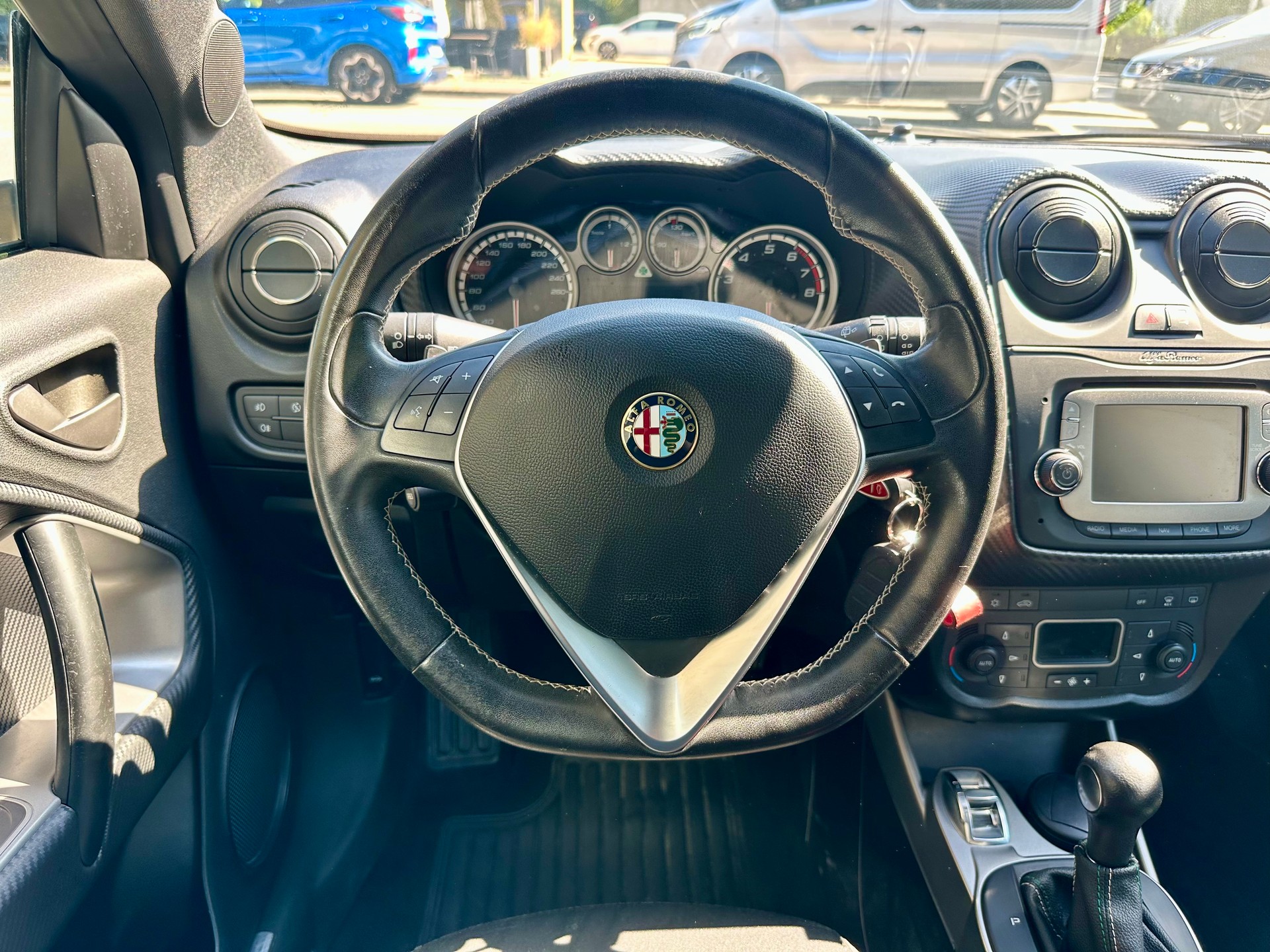 ALFA ROMEO MiTo 1.4 TB Quadrifoglio Verde TCT-image-10