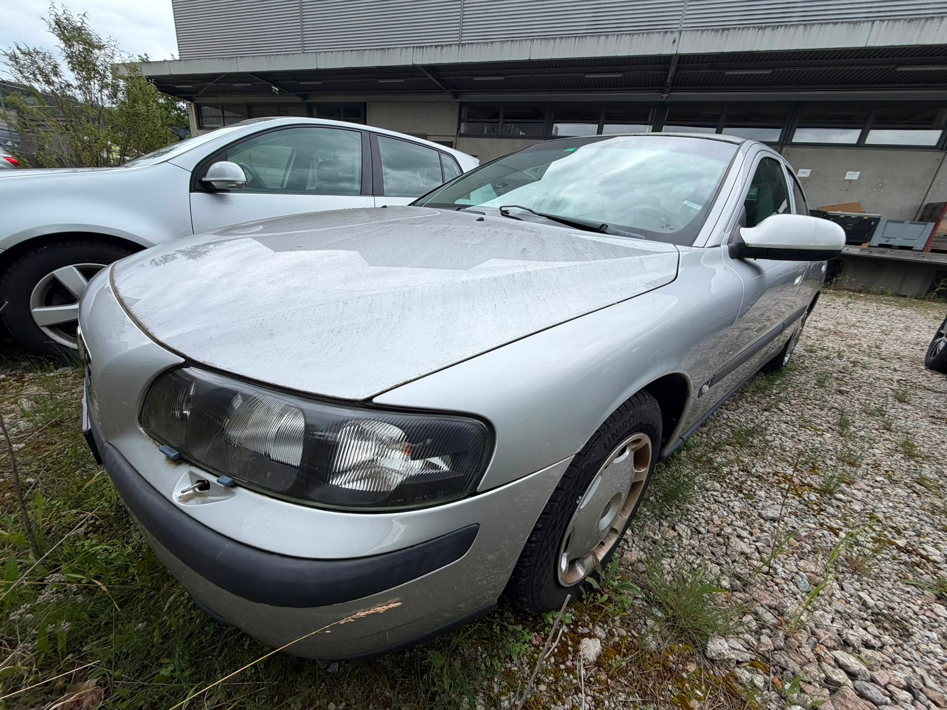 VOLVO S60 2.4 AUTOMAT-image-3