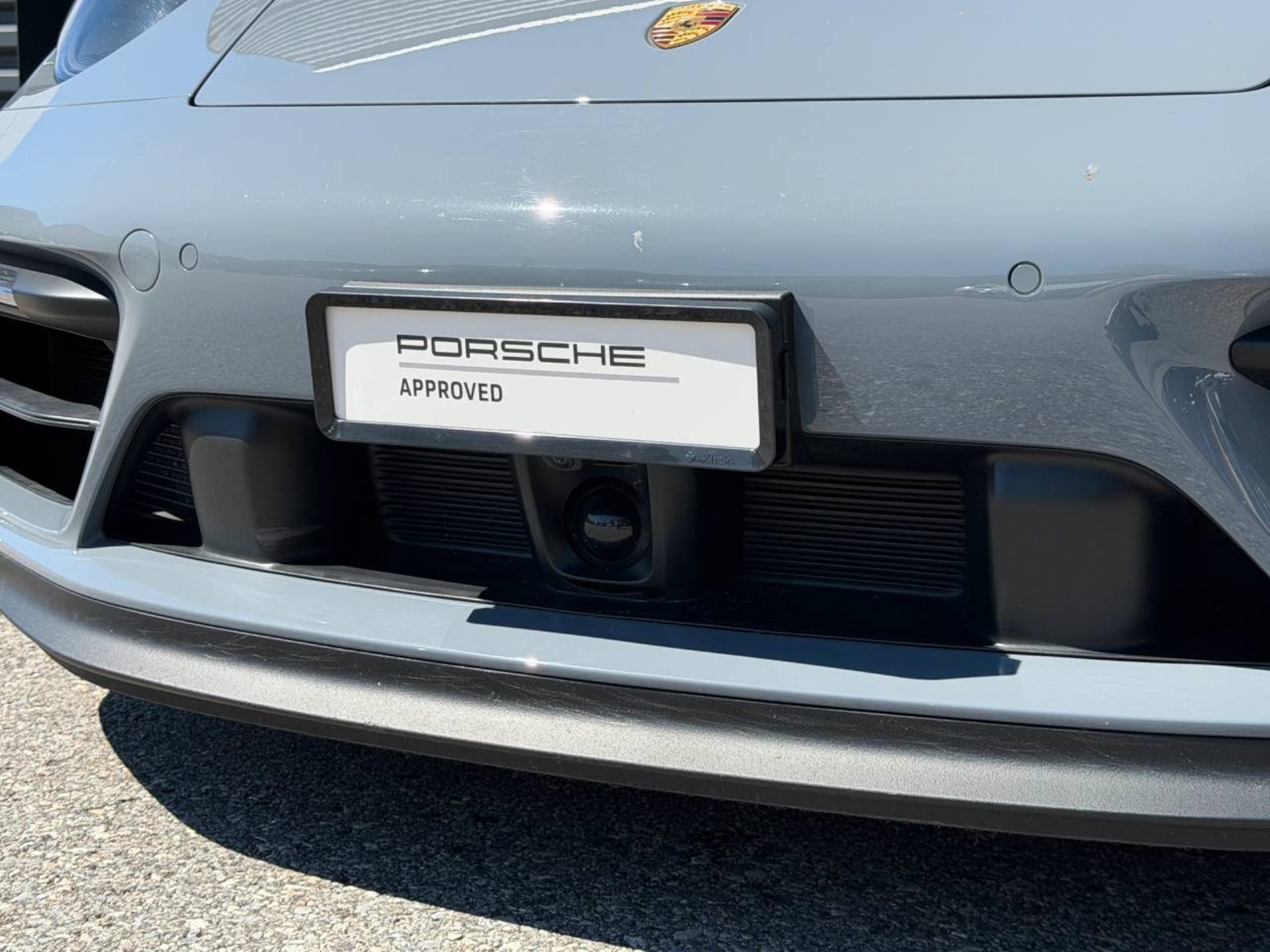 PORSCHE 911 Carrera 4 GTS Cabriolet-image-13
