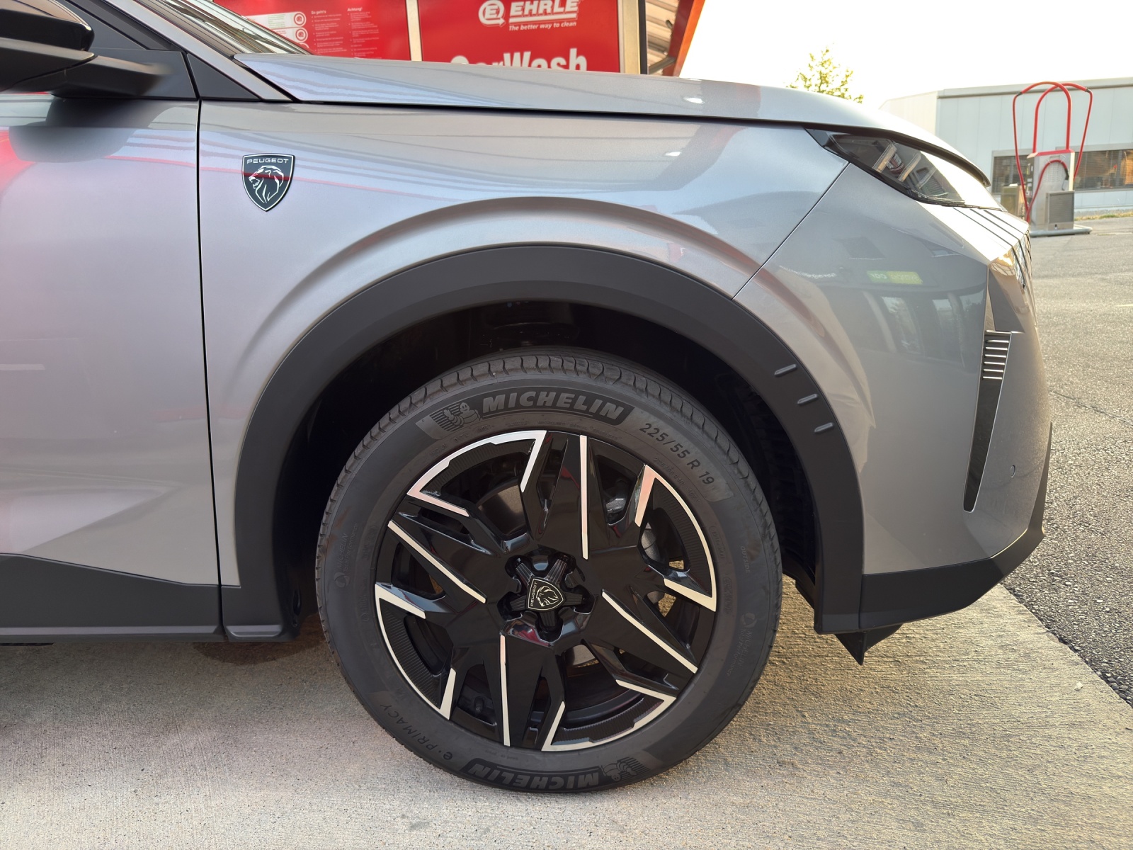 PEUGEOT 5008 145 Hybrid e-DCS6 GT-image-27