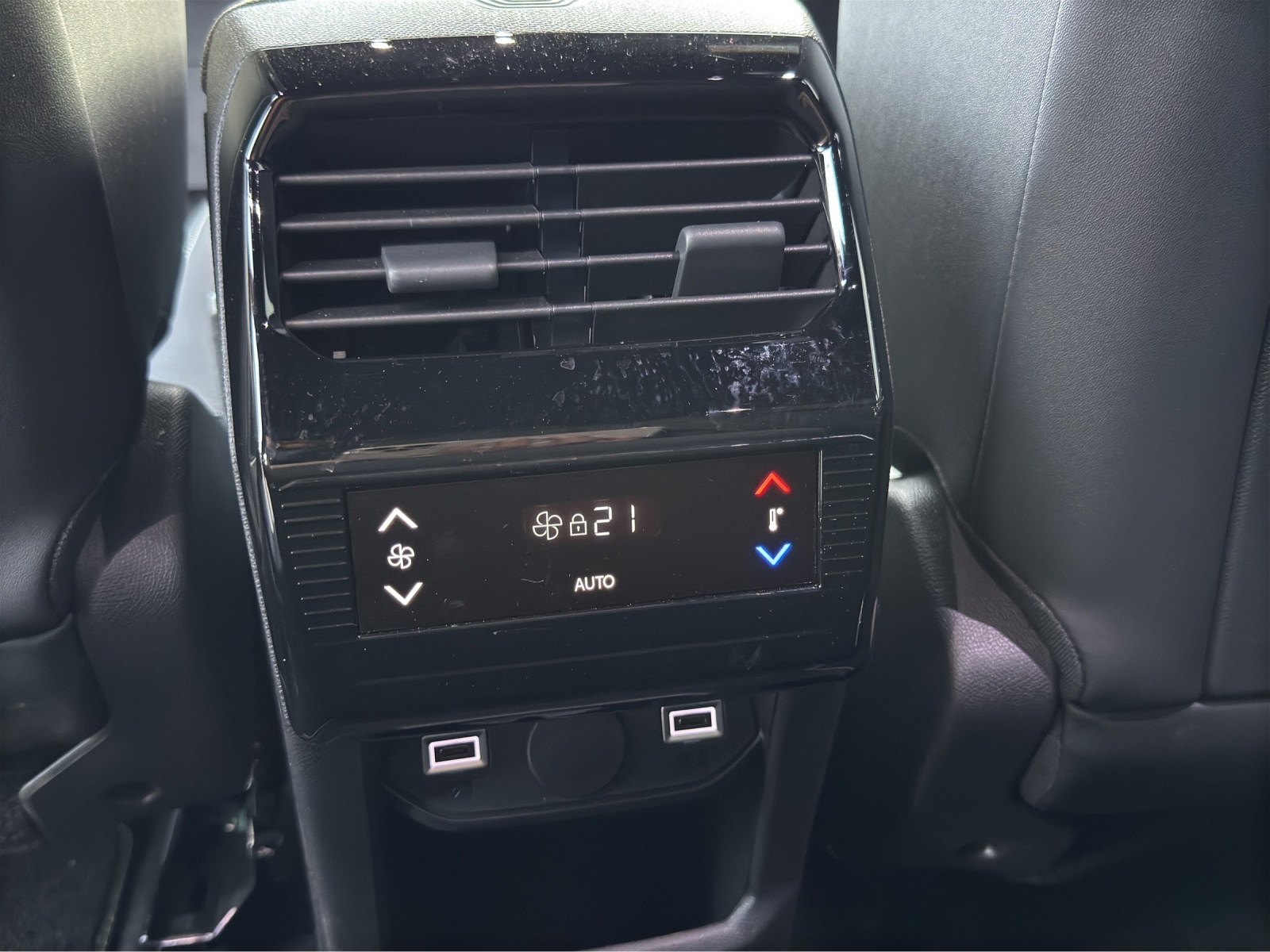PEUGEOT 5008 145 Hybrid e-DCS6 GT-image-25