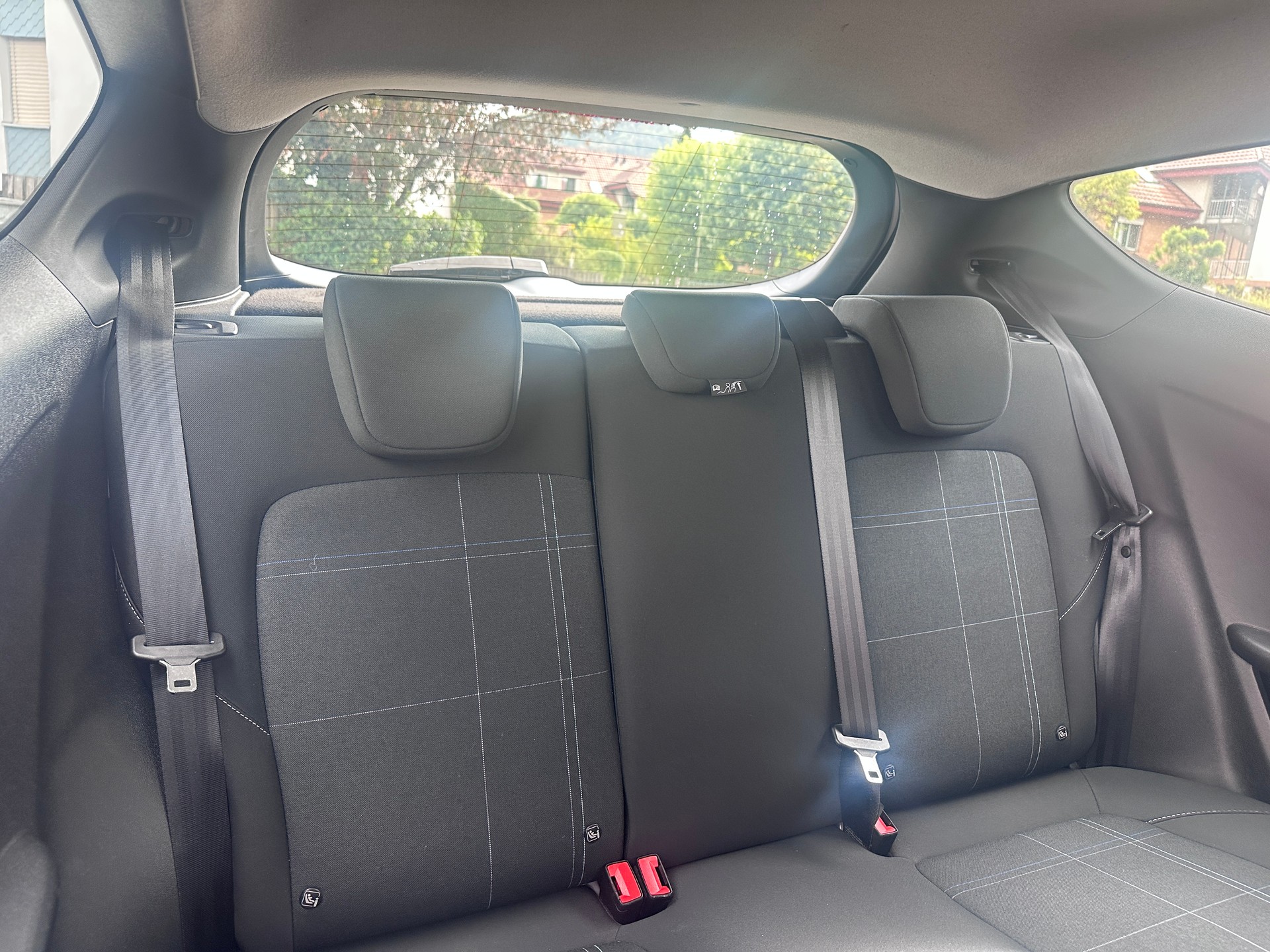 FORD Fiesta 1.0 SCTi Cool & Connect-image-11