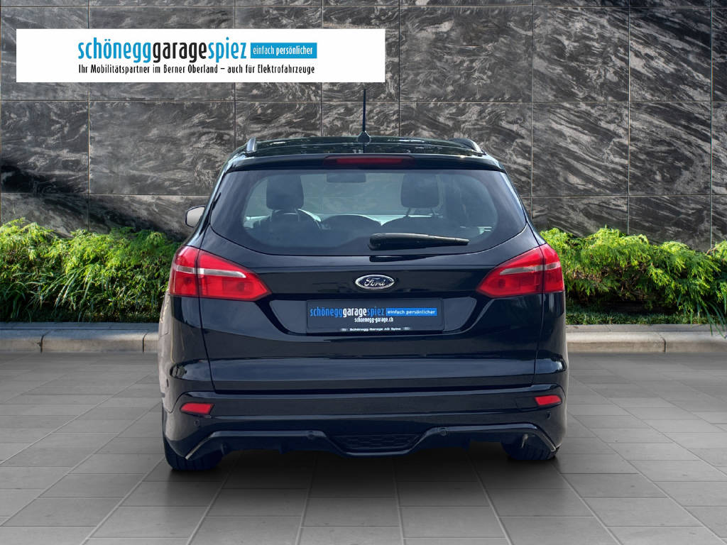 FORD Focus Station Wagon 1.0i EcoB 125 ST-Line-image-4