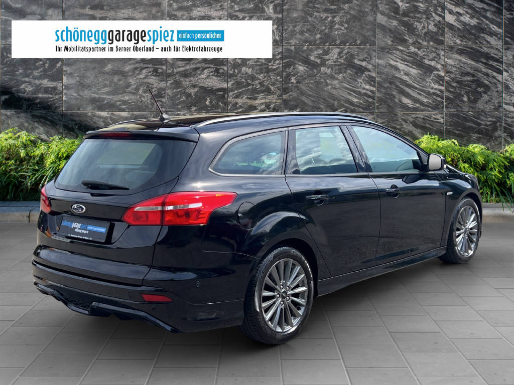 FORD Focus Station Wagon 1.0i EcoB 125 ST-Line-image-5
