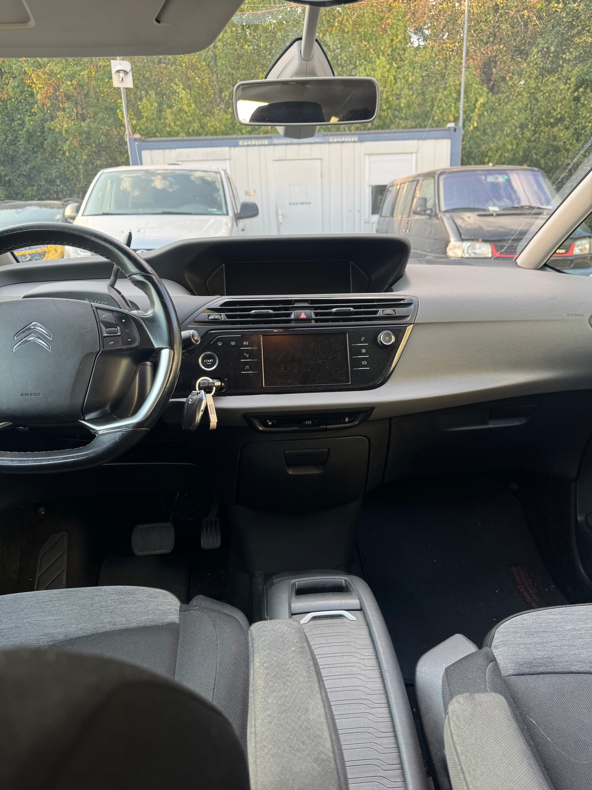 CITROEN Grand C4 Picasso 1.6 BlueHDi Feel EAT6-image-9
