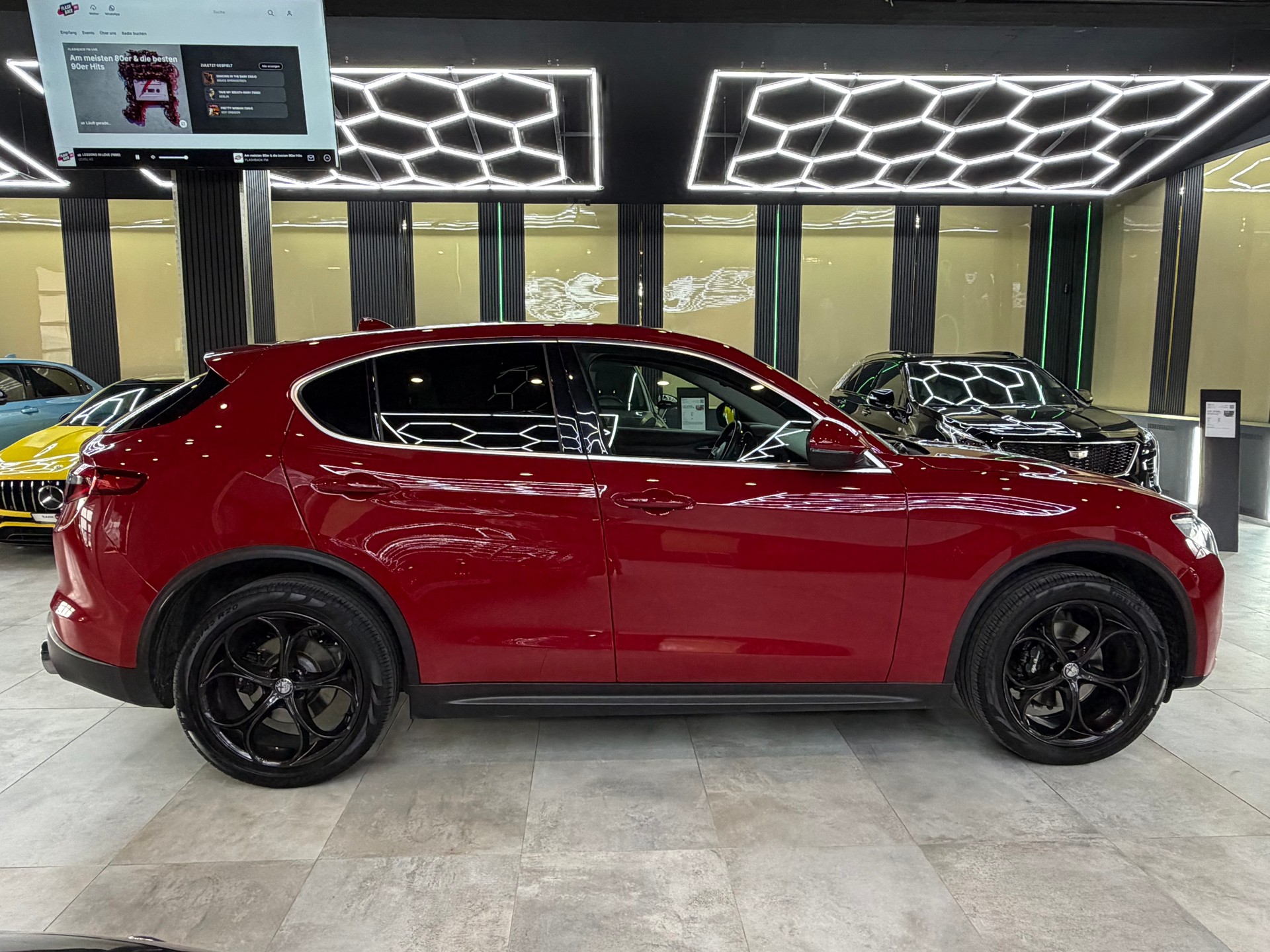 ALFA ROMEO Stelvio 2.0 Super Q4 Automatic-image-3