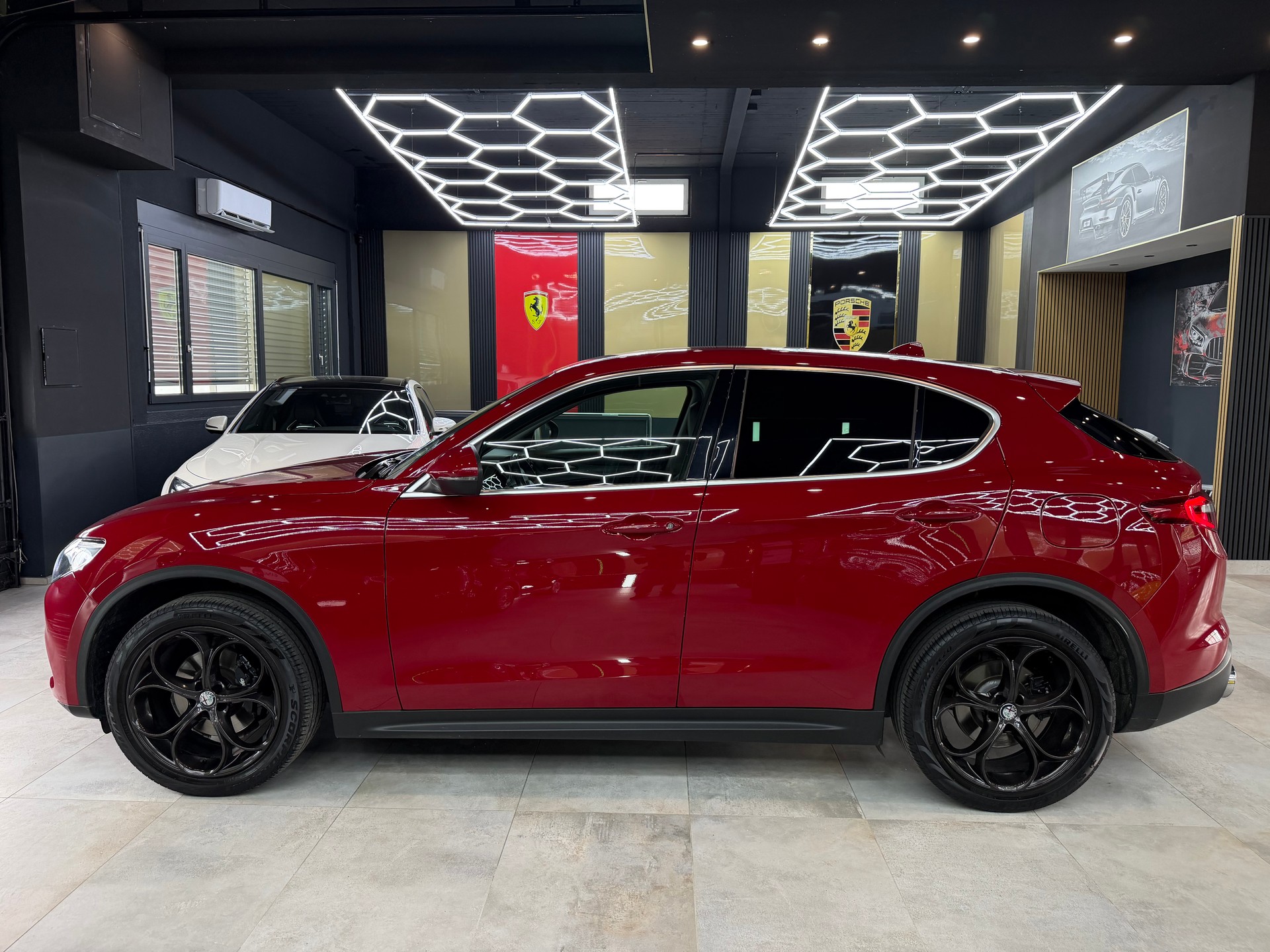 ALFA ROMEO Stelvio 2.0 Super Q4 Automatic-image-7
