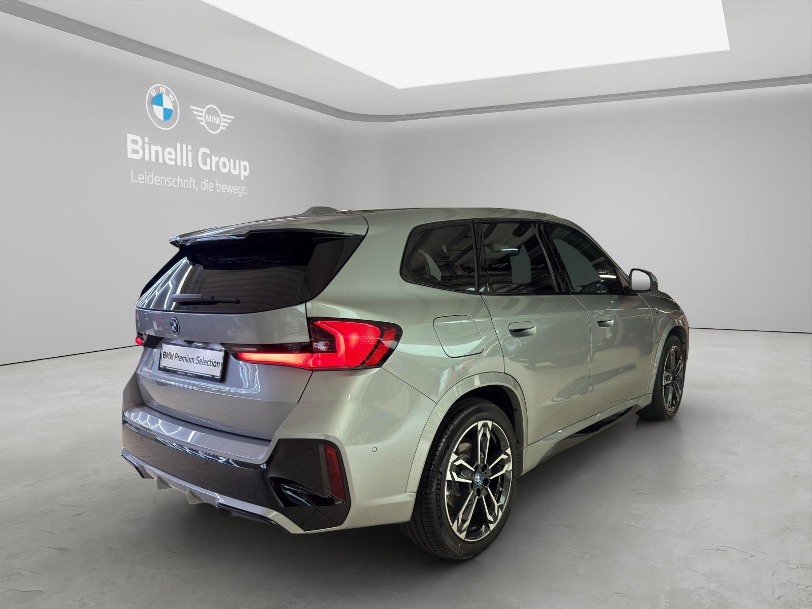 BMW iX1 30 xDrive M-SportPaket-image-5