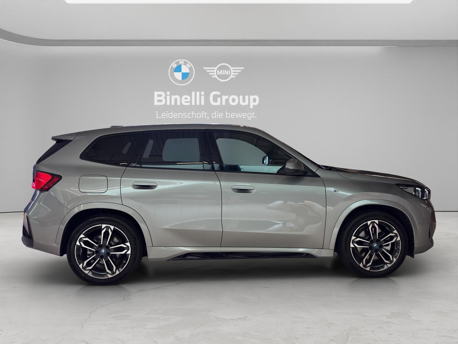 BMW iX1 30 xDrive M-SportPaket-image-6