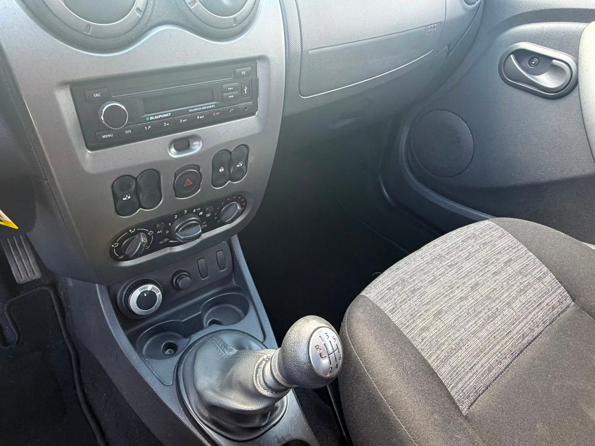 DACIA Duster 1.6 4x4-image-10