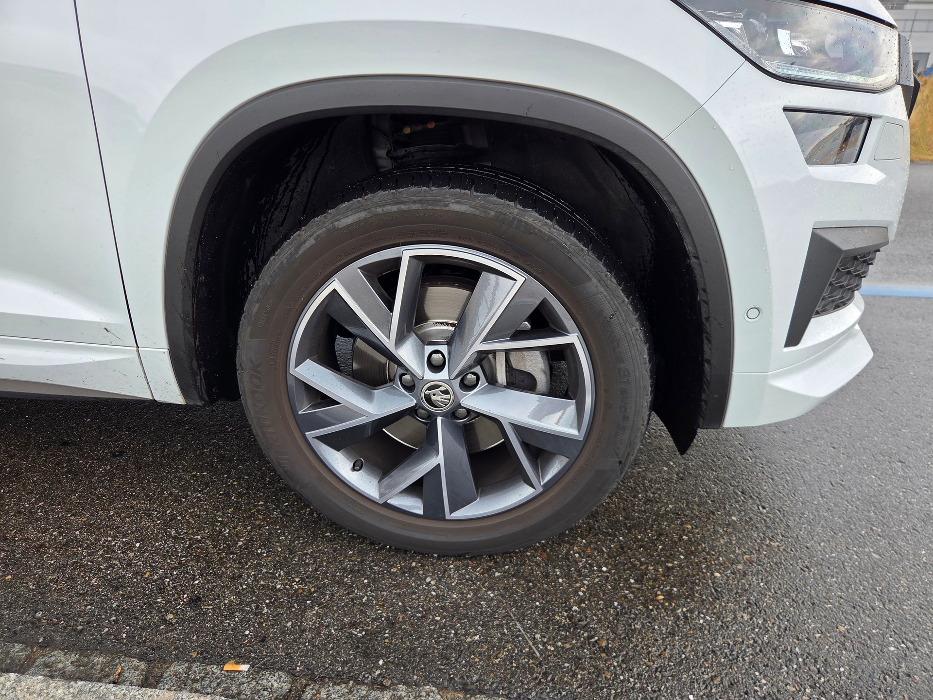 SKODA 2.0 TSI Sportline DSG-image-4