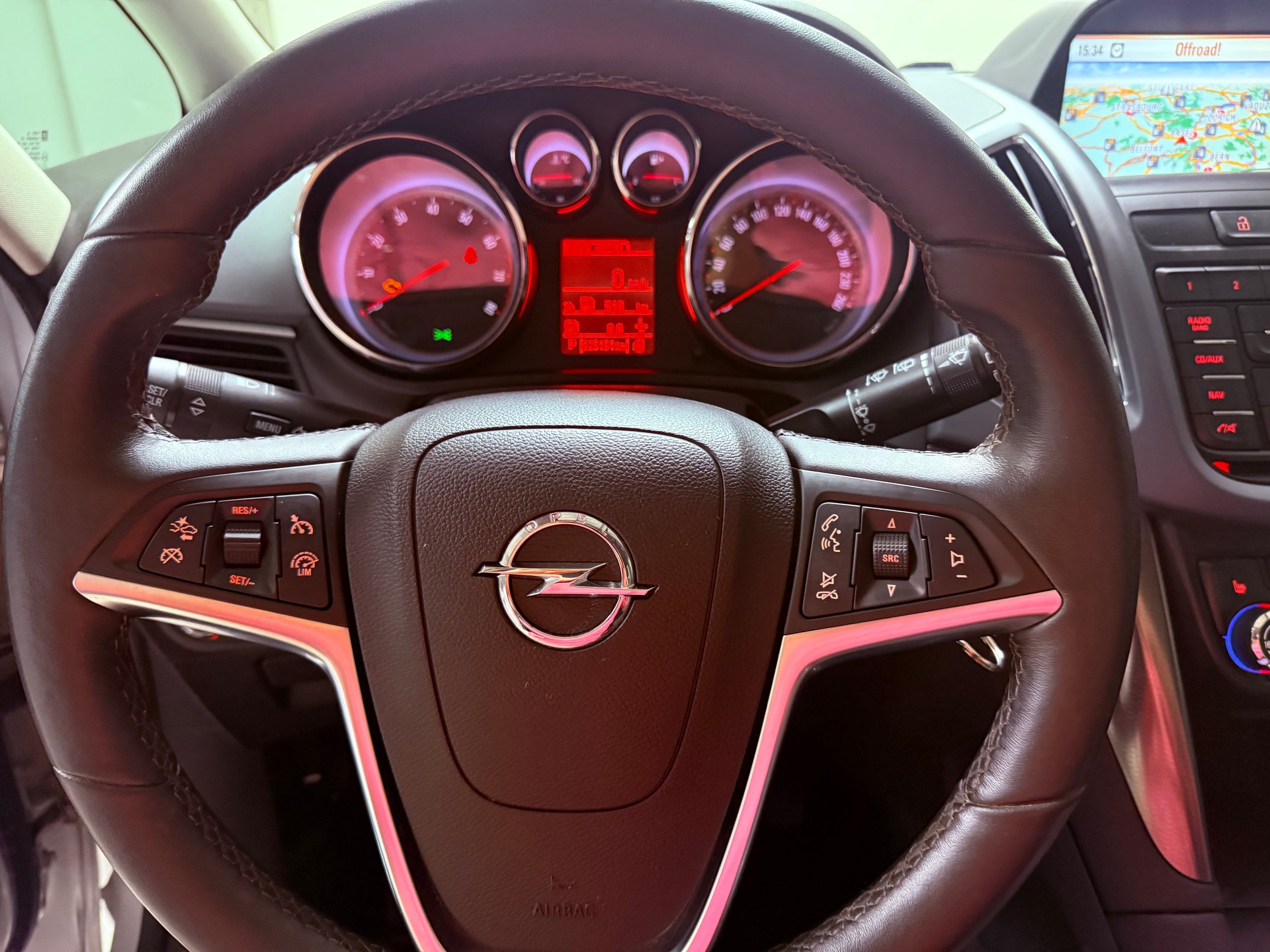 OPEL Zafira Tourer 1.4i 16V Turbo Sport Automatic-image-12