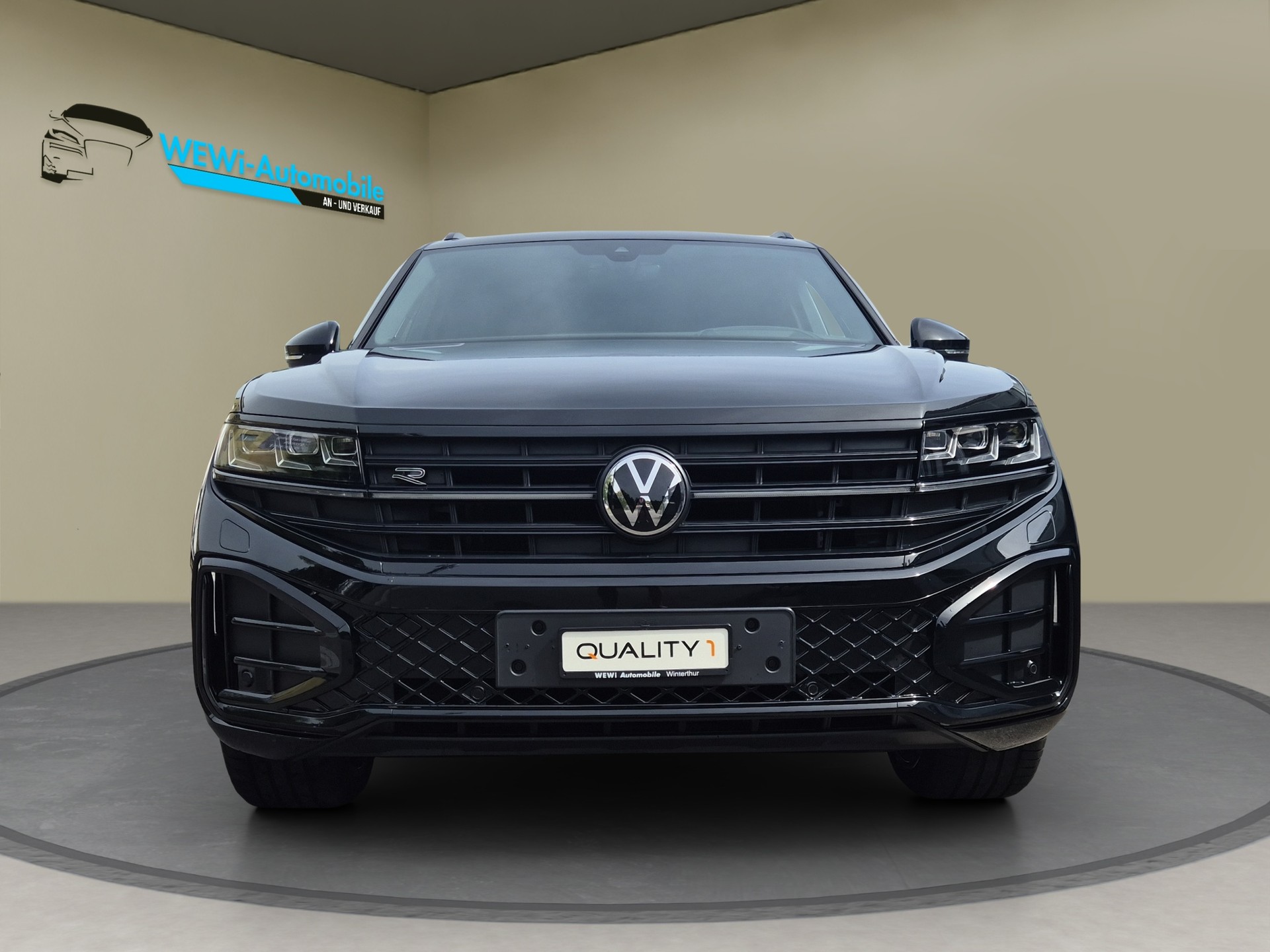 VW Touareg 3.0 TDI R-Line Tiptronic-image-7