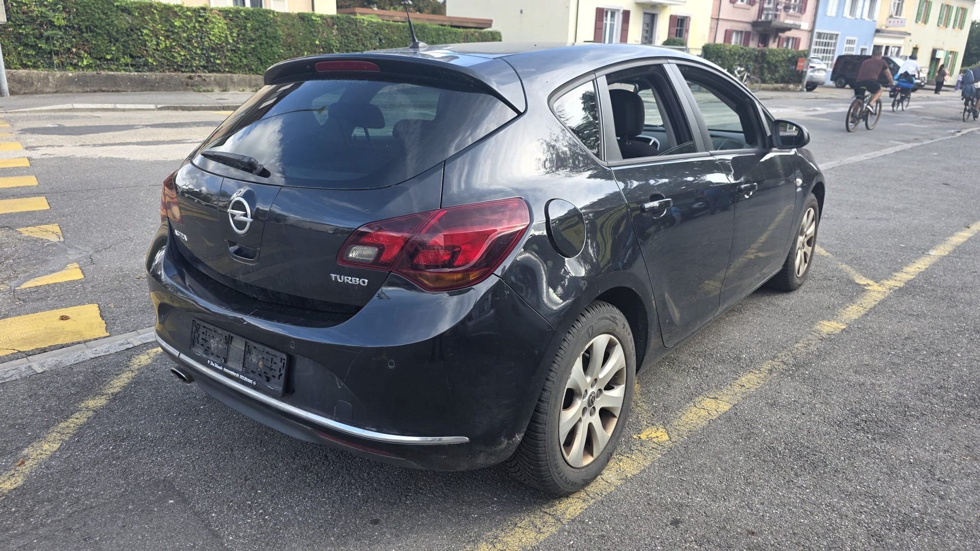 OPEL Astra 1.4i 16V Turbo-image-2