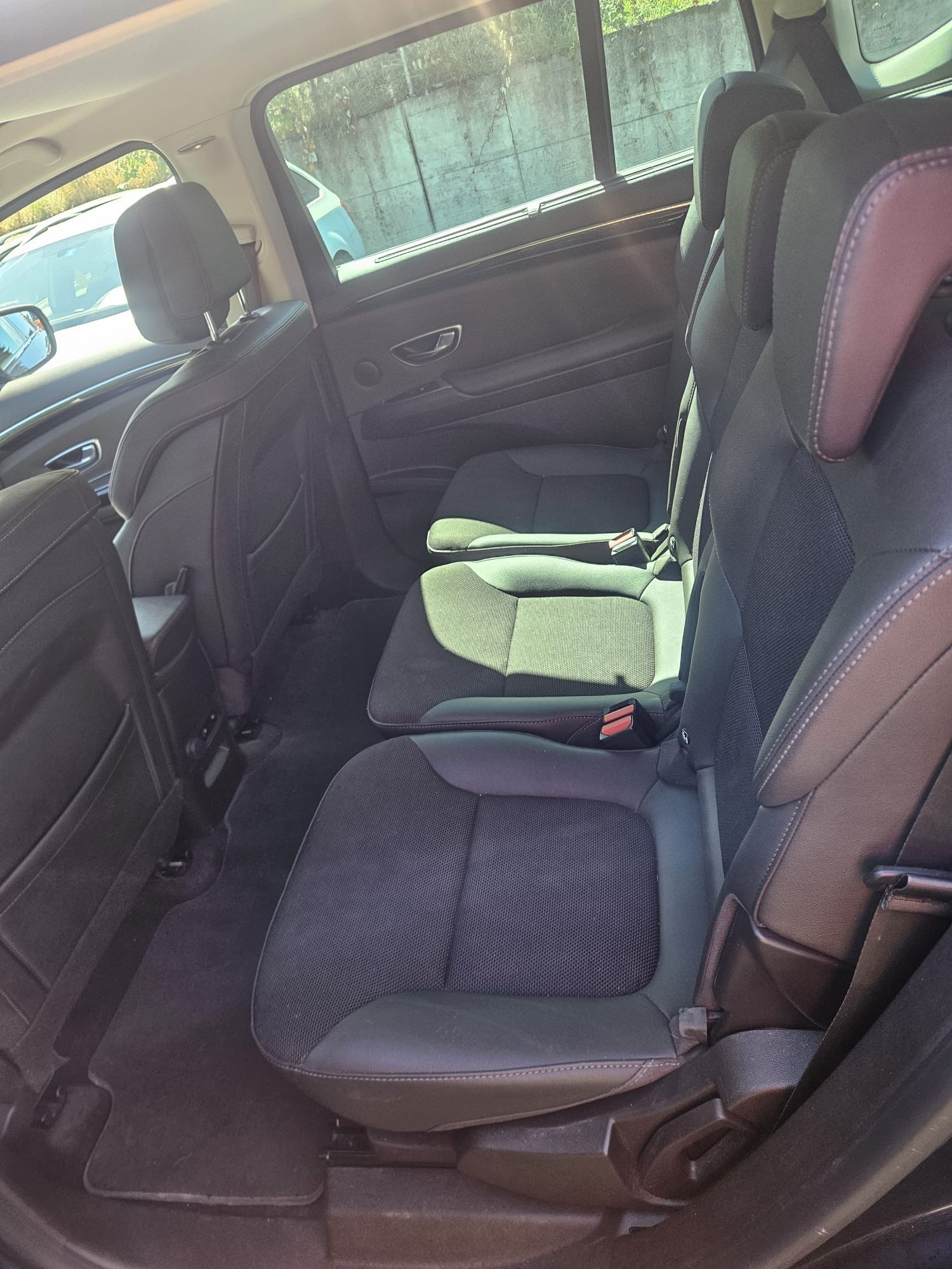 RENAULT Espace 1.8 TCe Business EDC-image-6