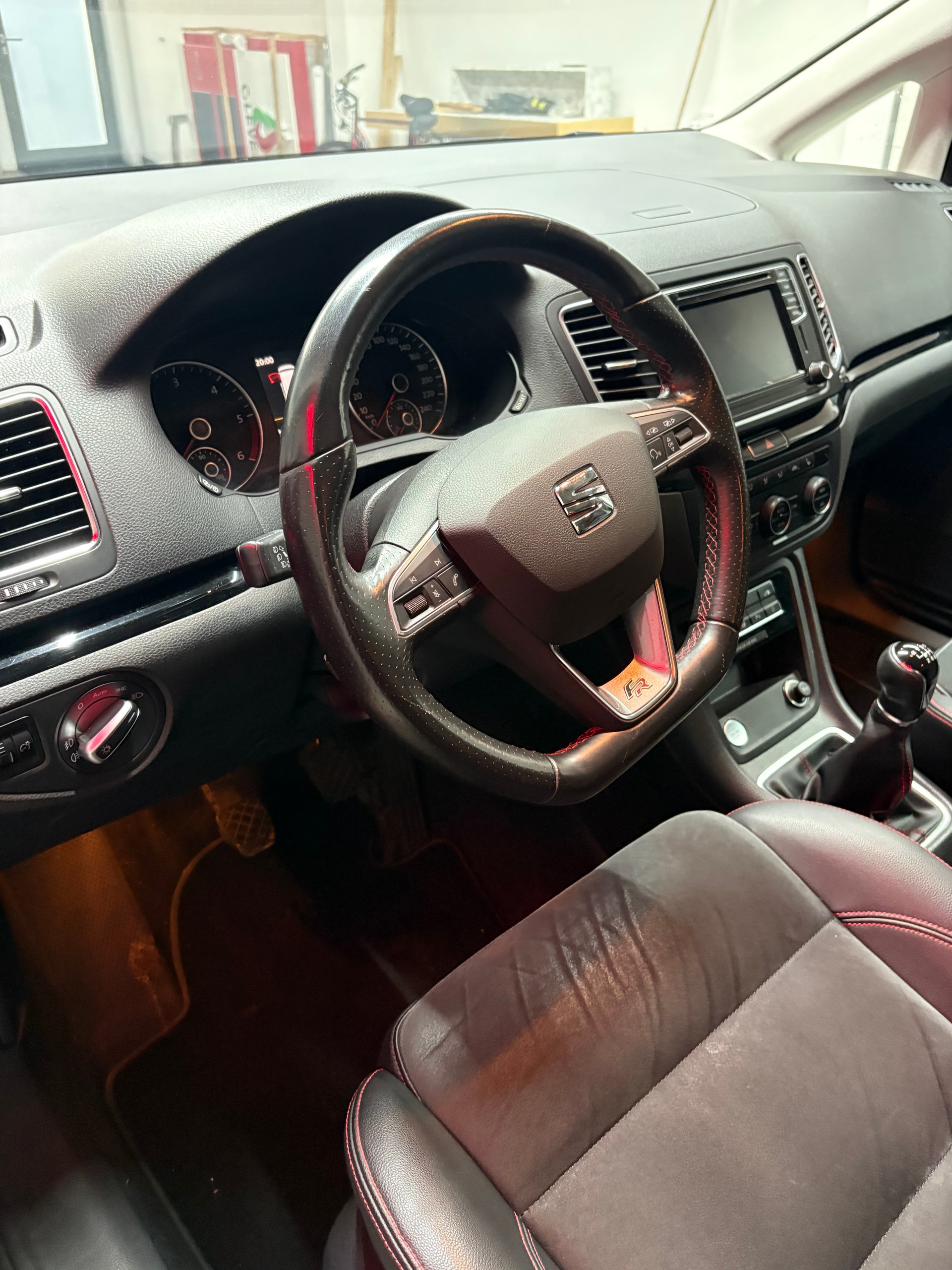 SEAT Alhambra 2.0 TDI FR Line-image-5
