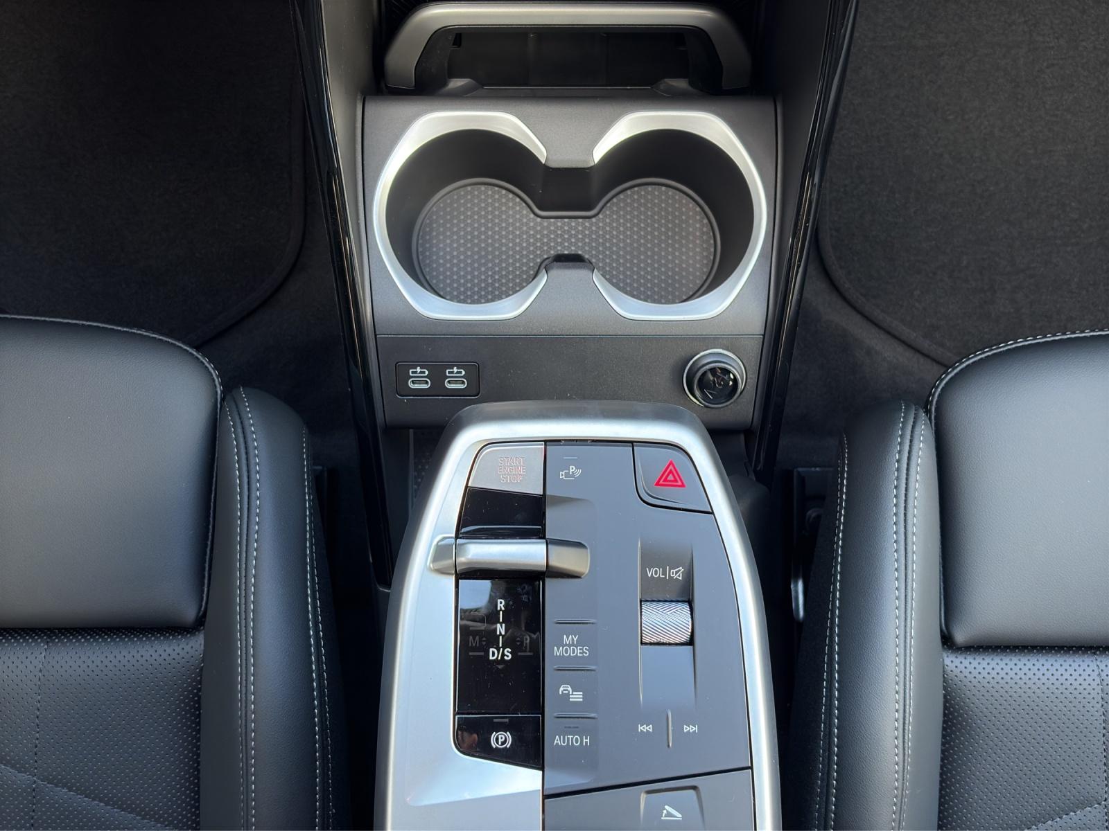 BMW X1 30e xDrive-image-21