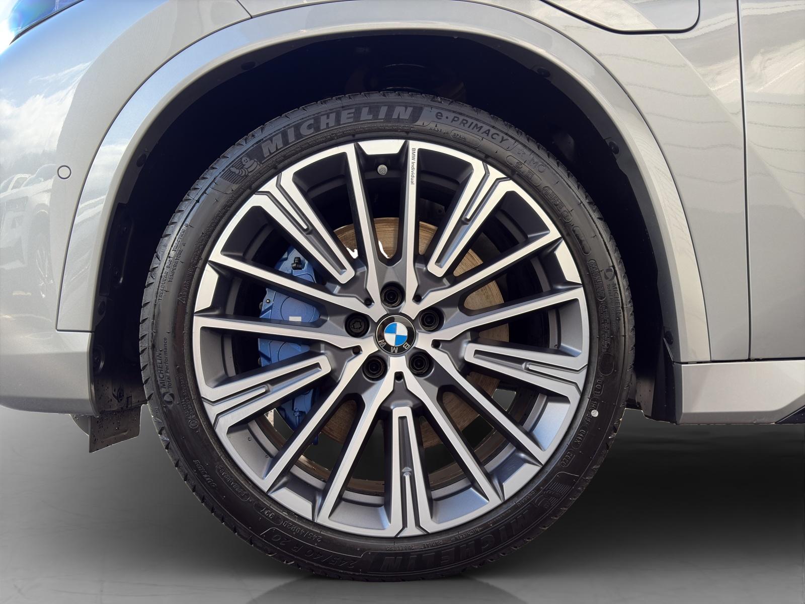 BMW X1 30e xDrive-image-8