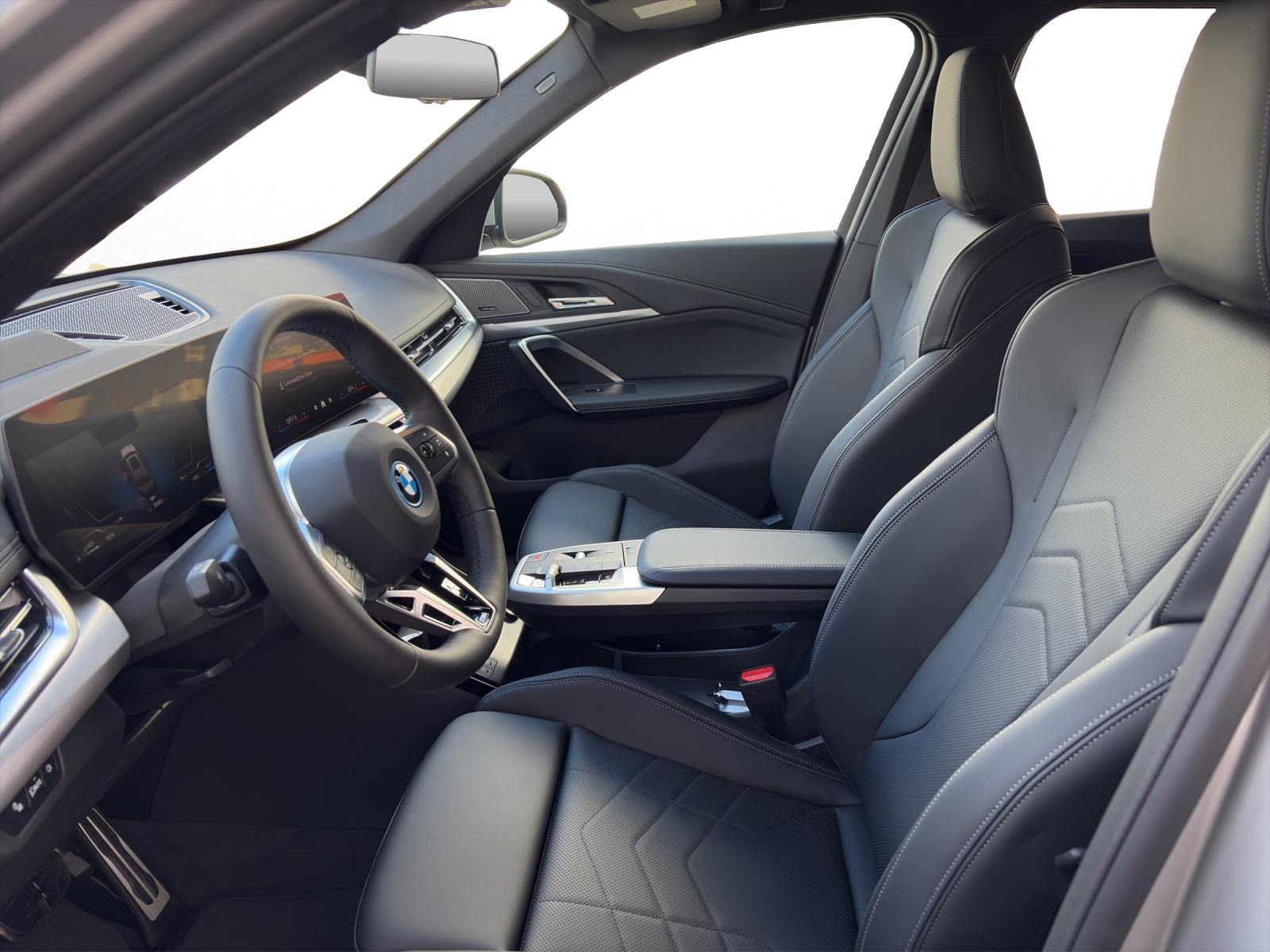 BMW X1 30e xDrive-image-9
