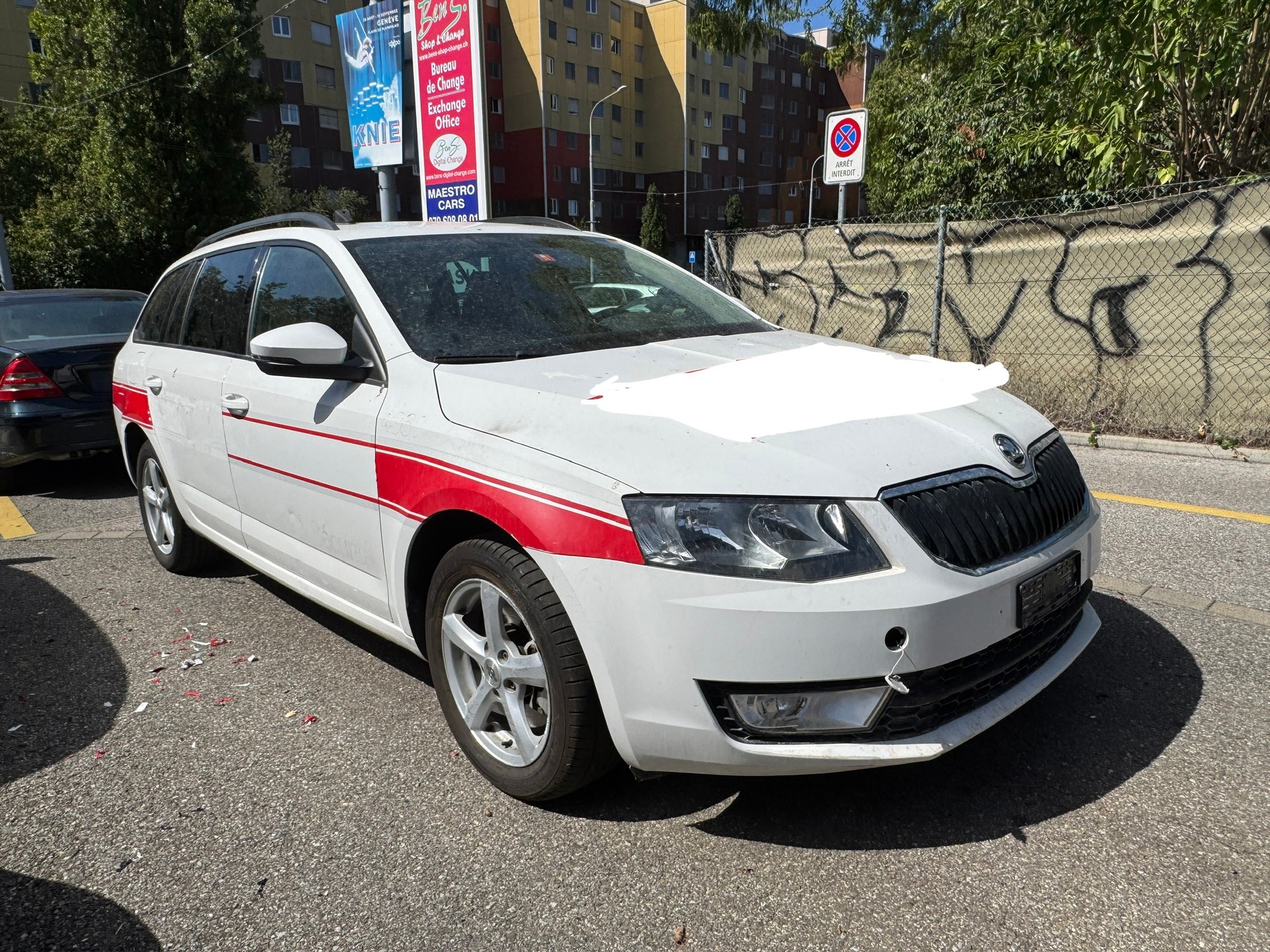 SKODA Octavia Combi 1.8 TSI Ambition DSG-image-2