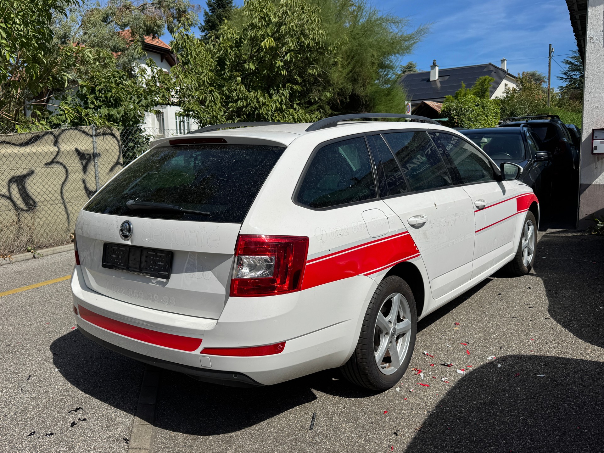 SKODA Octavia Combi 1.8 TSI Ambition DSG-image-4