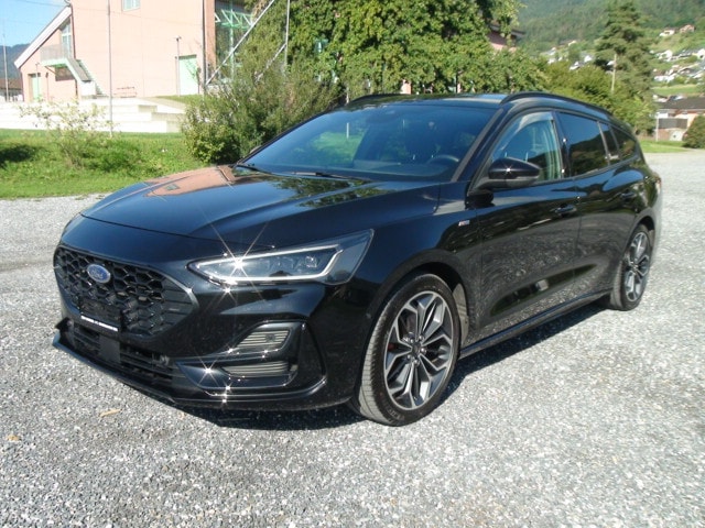 FORD Focus Station Wagon 1.0i EcoB Hybrid 155 ST-Line X