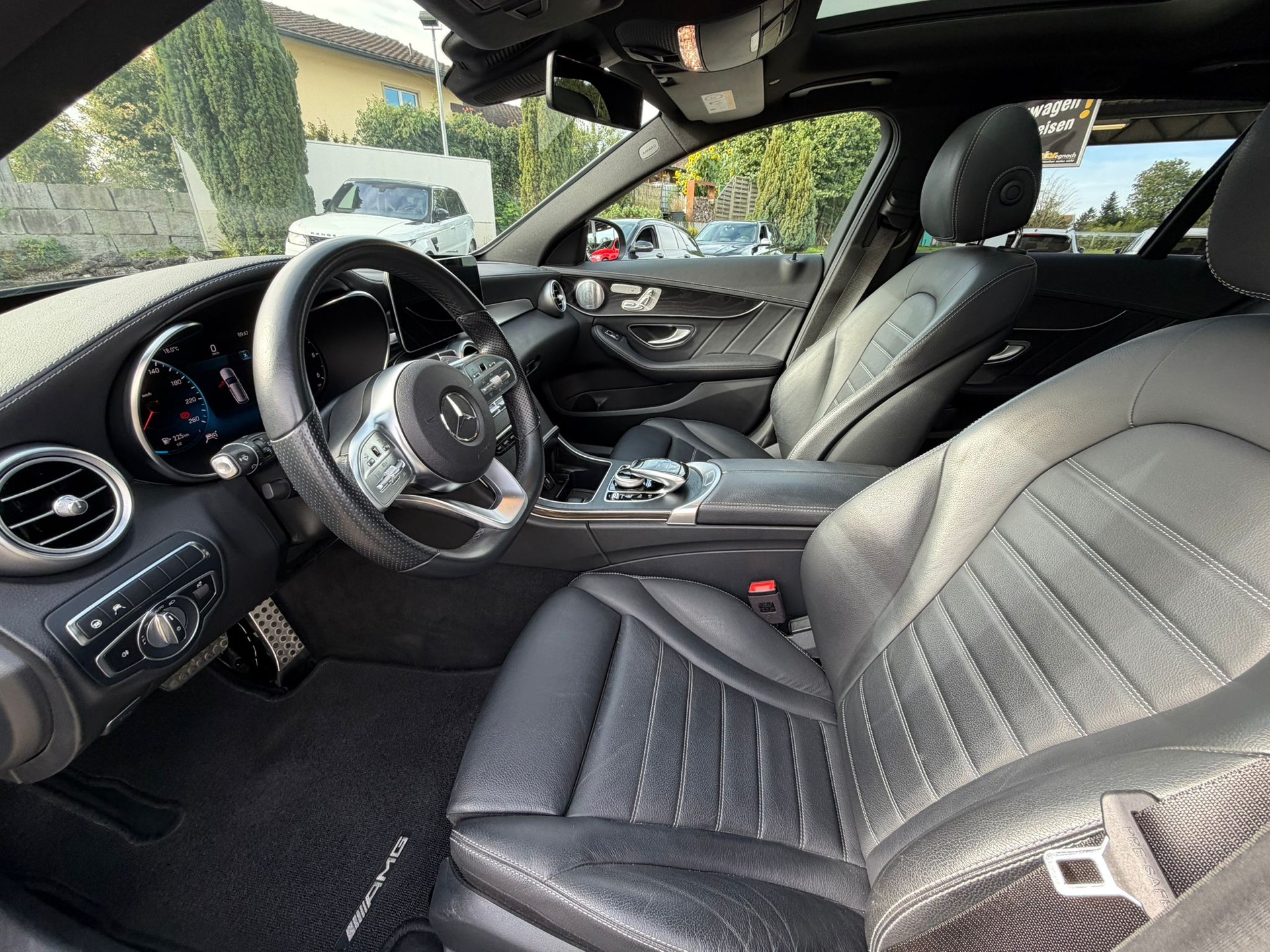 MERCEDES-BENZ C 220 d Swiss Star AMG Line 4M 9G-Tronic-image-11