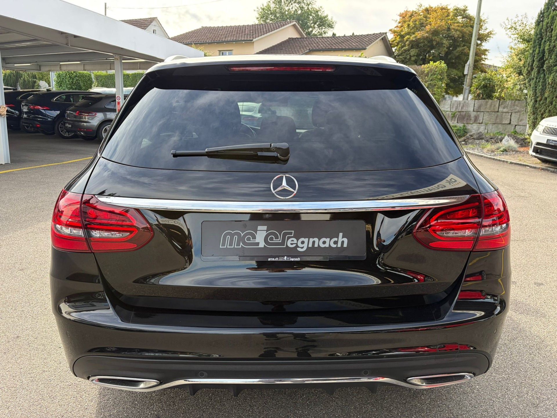 MERCEDES-BENZ C 220 d Swiss Star AMG Line 4M 9G-Tronic-image-6