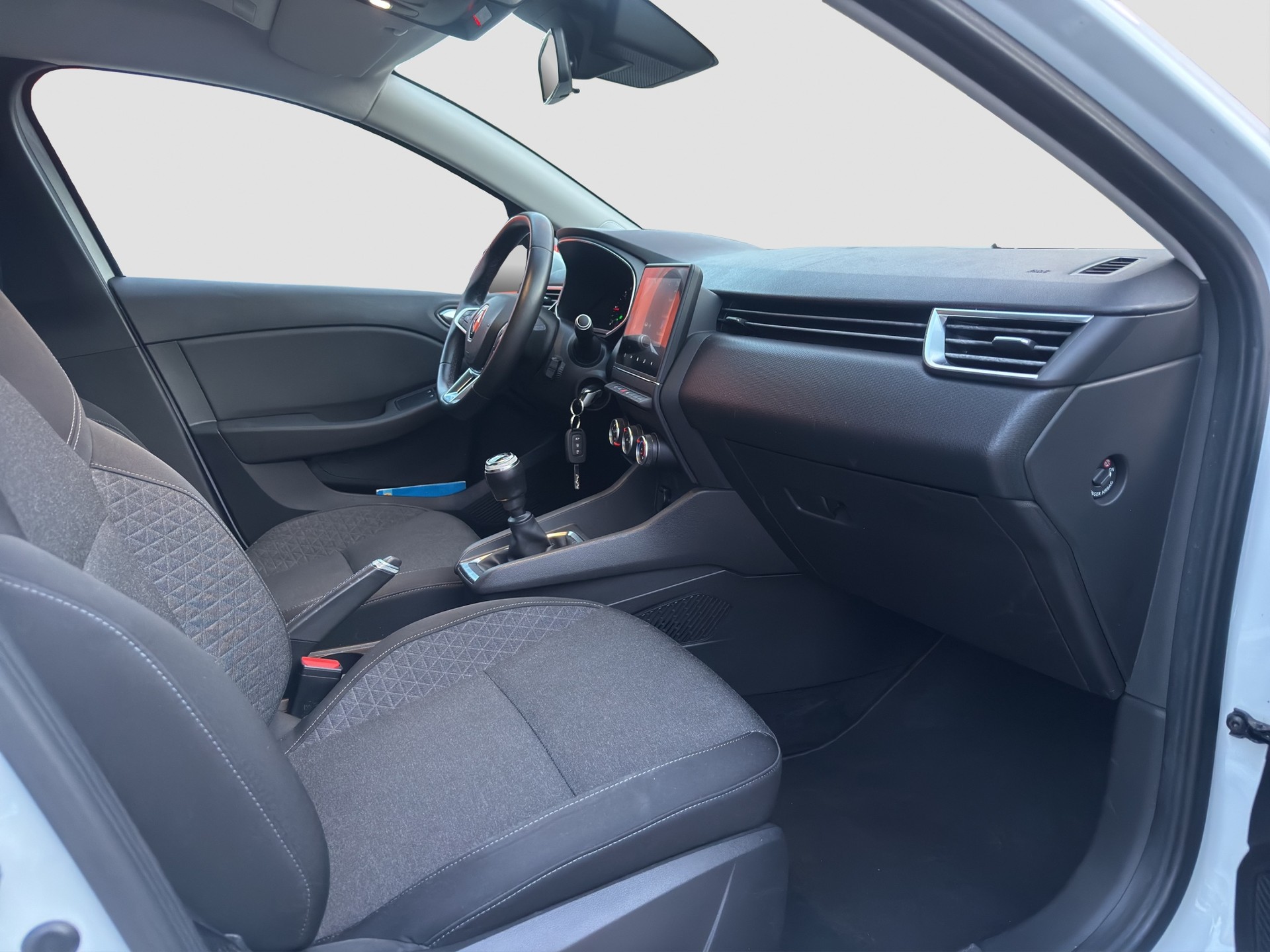 RENAULT Clio 1.5 dCi Business ** Frisch ab MFK & Service ** Zahnriemen & Wasserpumpe neu **-image-12