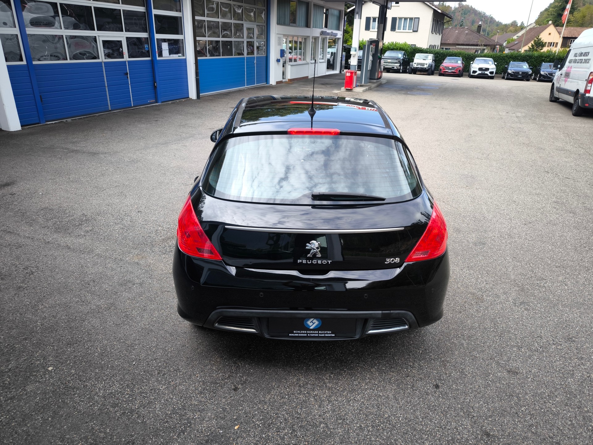 PEUGEOT 308 1.6 16V Turbo Allure-image-10