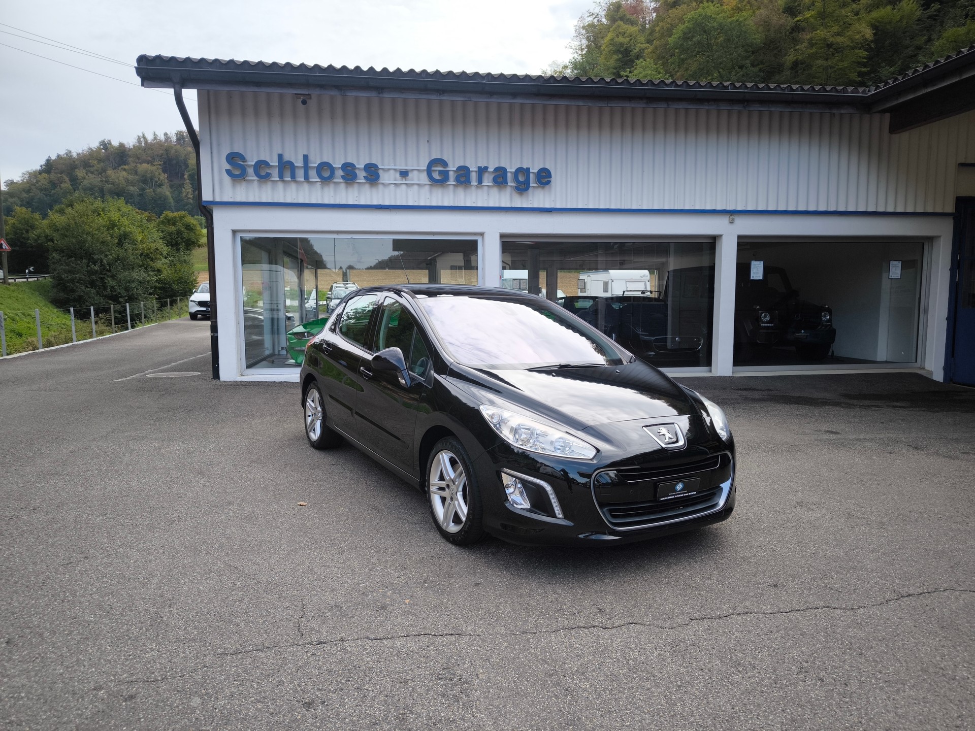 PEUGEOT 308 1.6 16V Turbo Allure-image-1