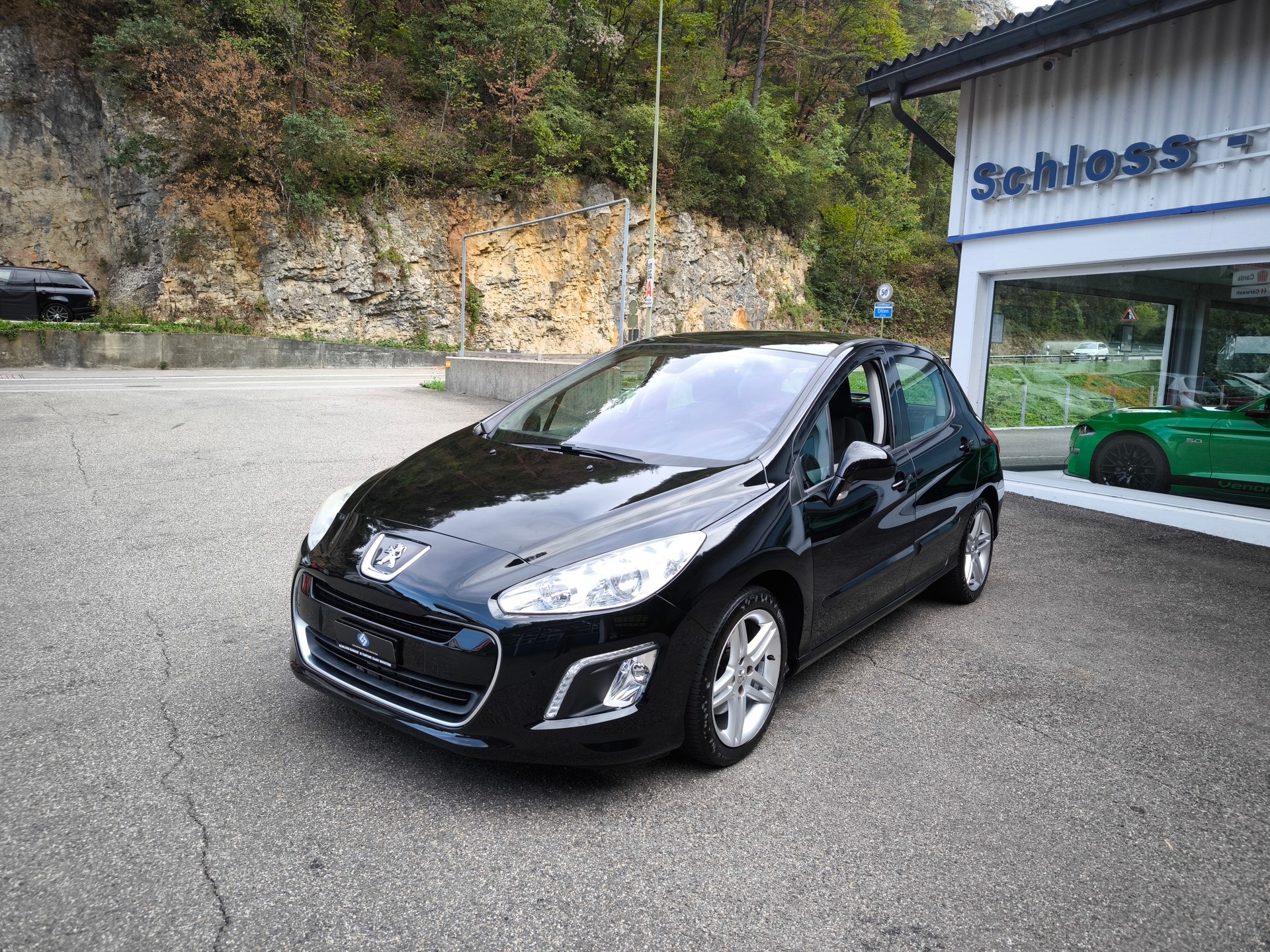 PEUGEOT 308 1.6 16V Turbo Allure-image-4