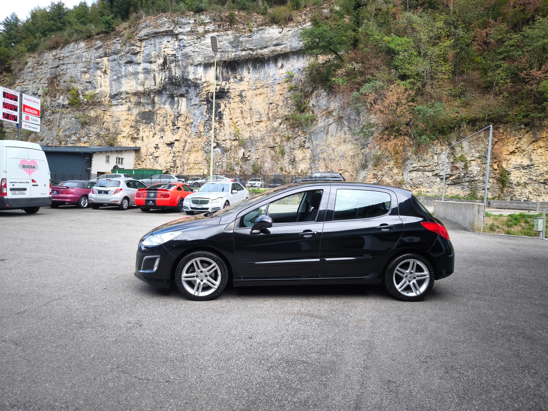 PEUGEOT 308 1.6 16V Turbo Allure-image-6