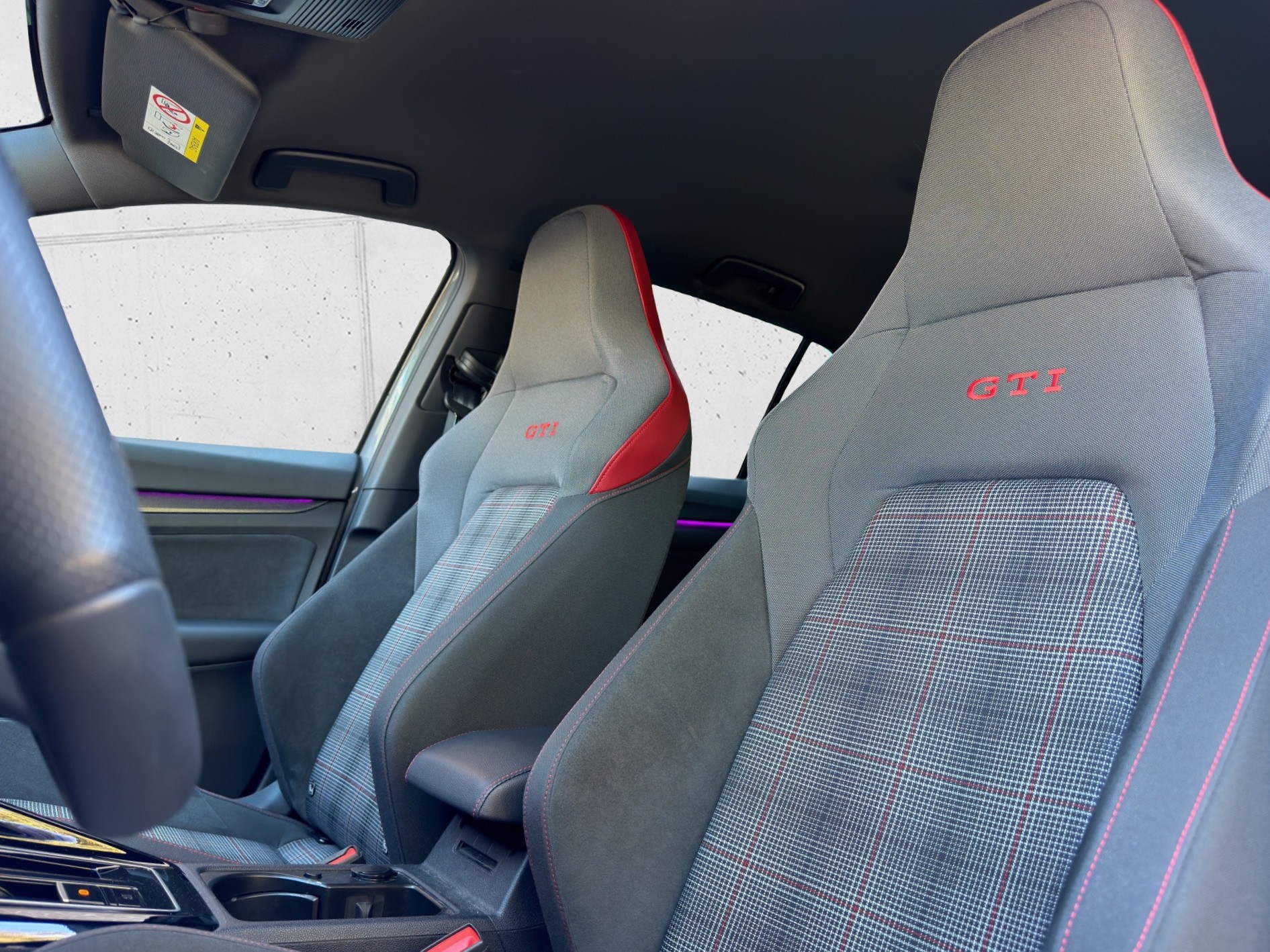 VW Golf 2.0 TSI GTI DSG-image-11