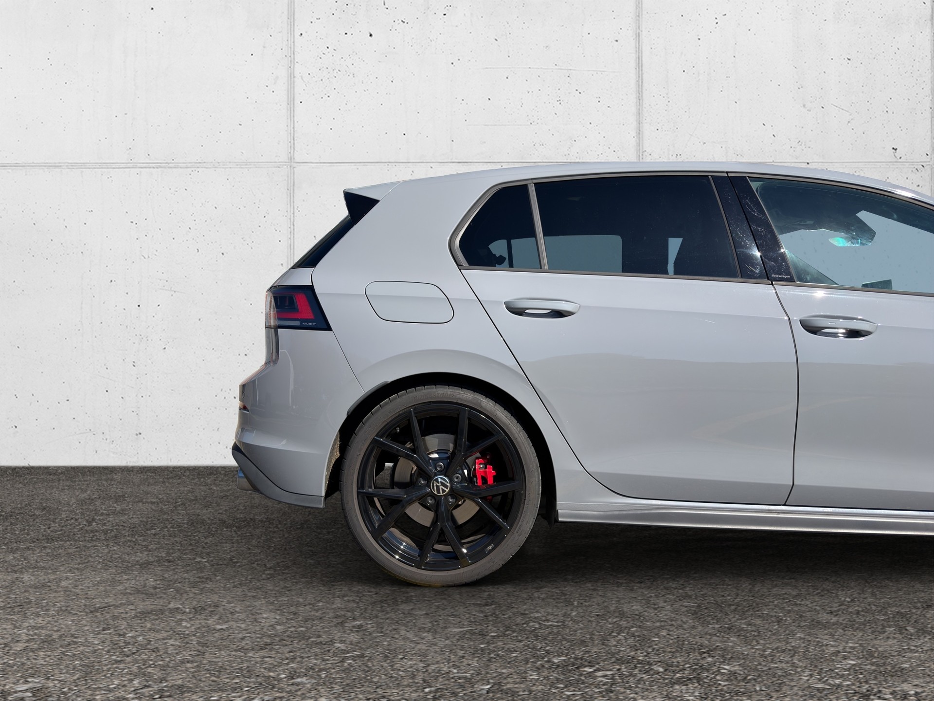 VW Golf 2.0 TSI GTI DSG-image-8