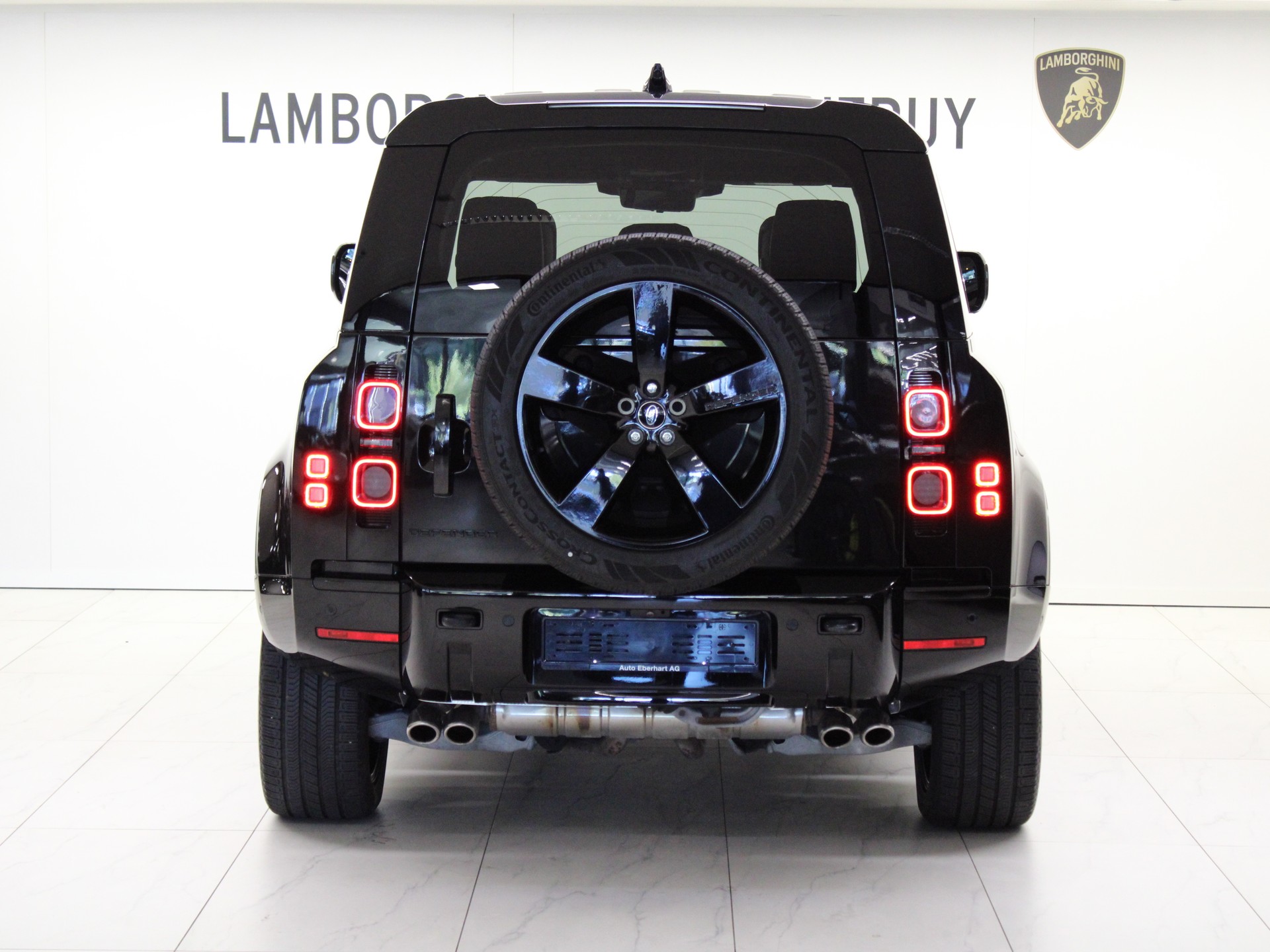 LAND ROVER Defender 110 525 V8 5.0 AT8-image-3