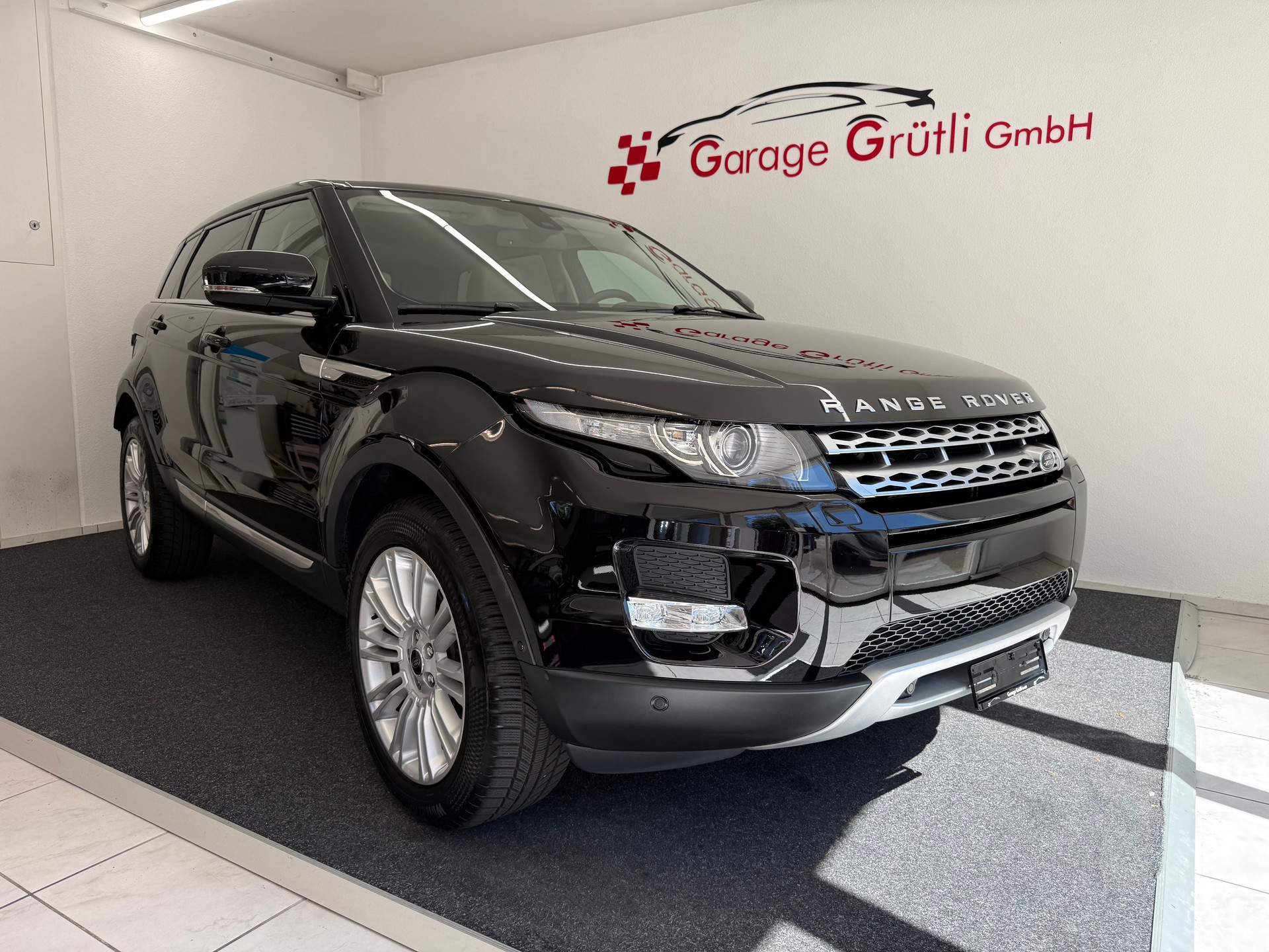 LAND ROVER Range Rover Evoque 2.0 Si4 Prestige-image-0