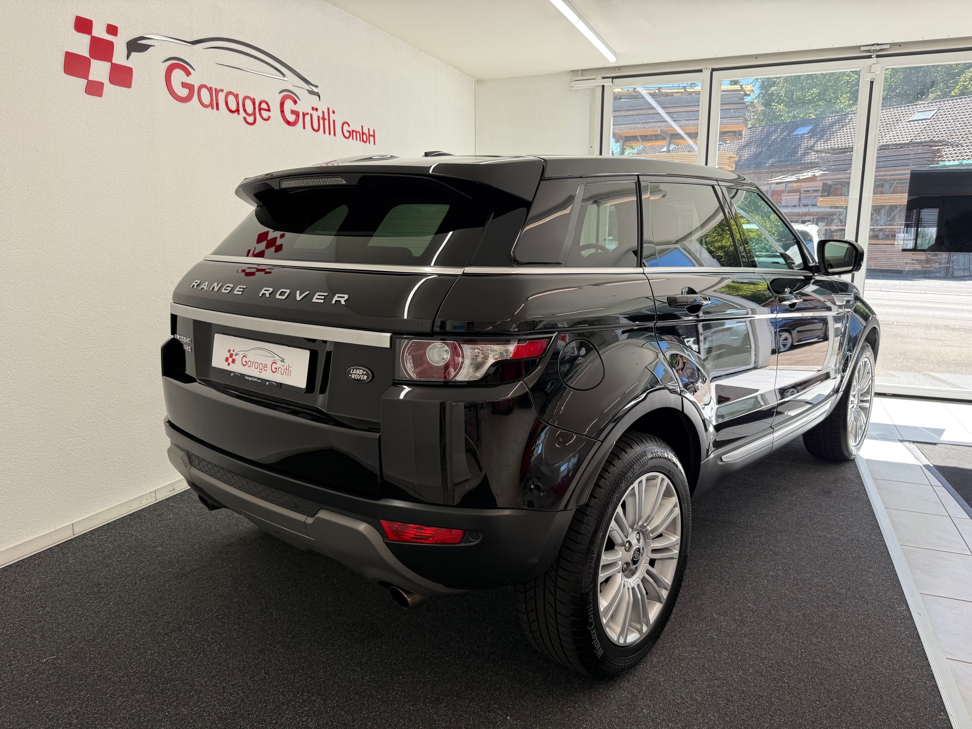 LAND ROVER Range Rover Evoque 2.0 Si4 Prestige-image-5