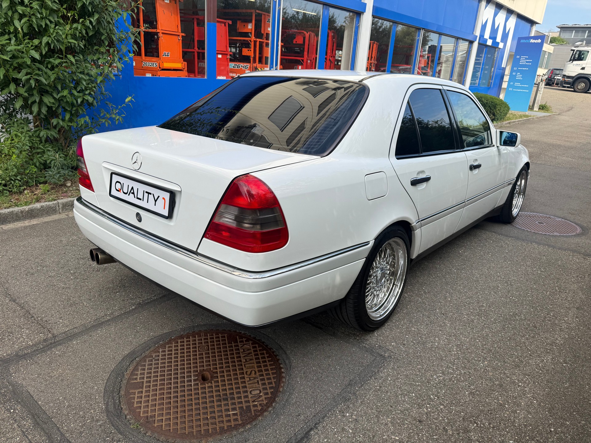 MERCEDES-BENZ C 220 Elégance-image-6