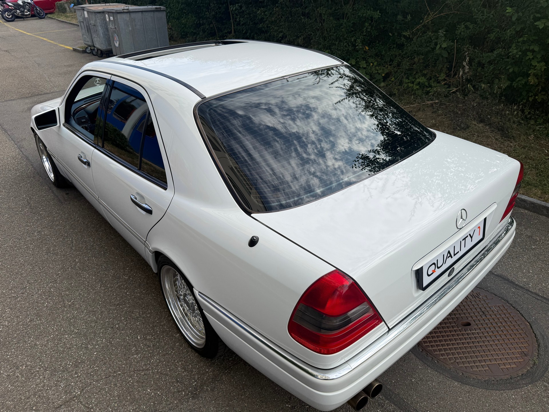 MERCEDES-BENZ C 220 Elégance-image-4