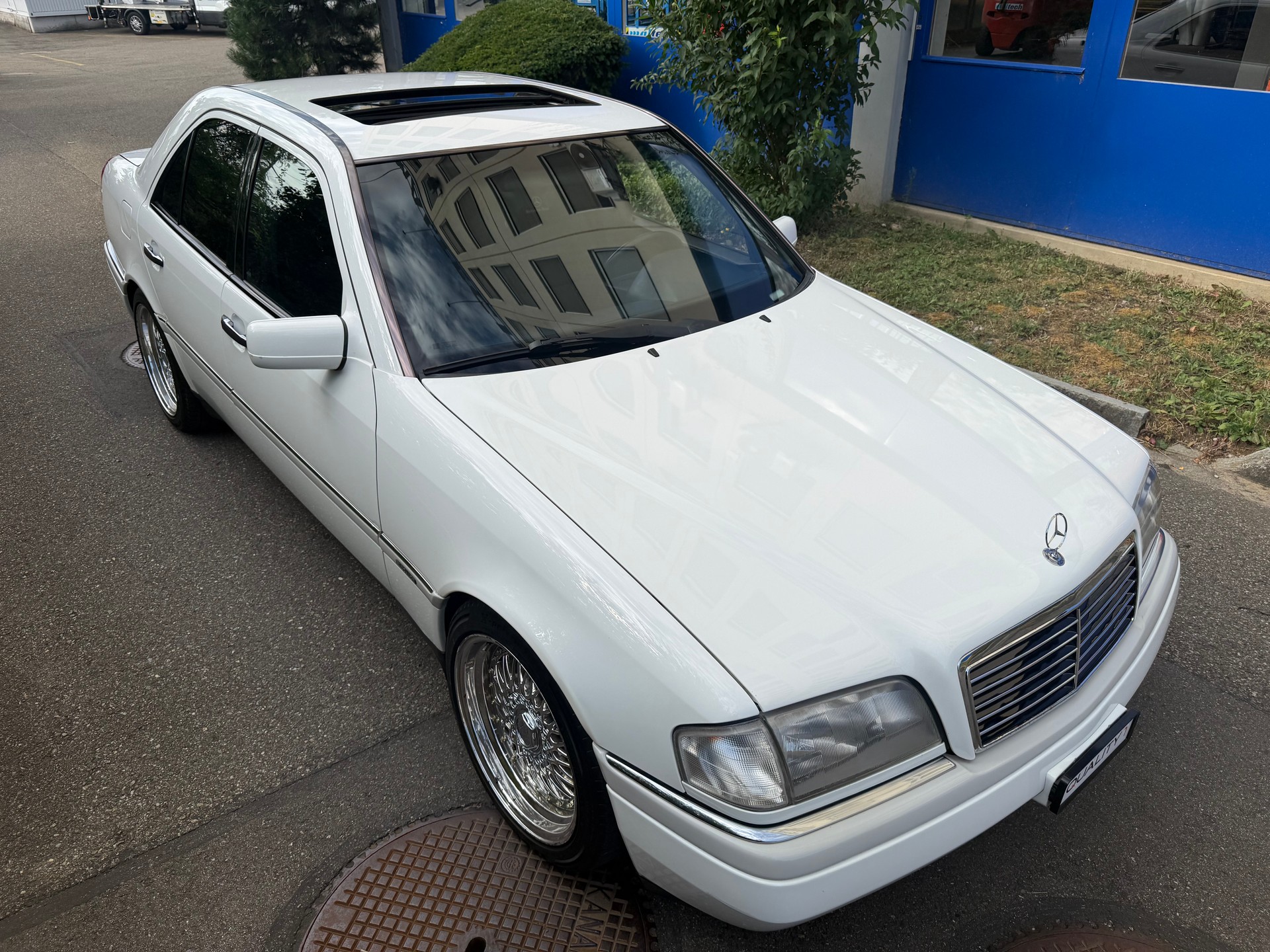 MERCEDES-BENZ C 220 Elégance-image-3
