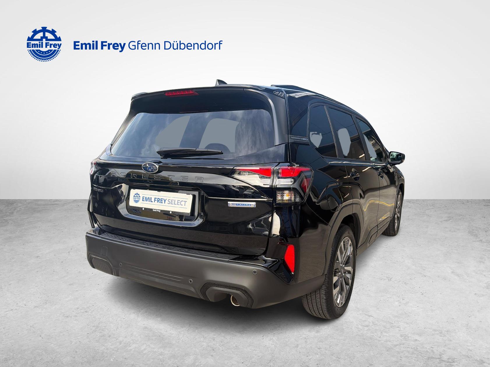 SUBARU Forester Station 2.0i e-Boxer Luxury-image-4