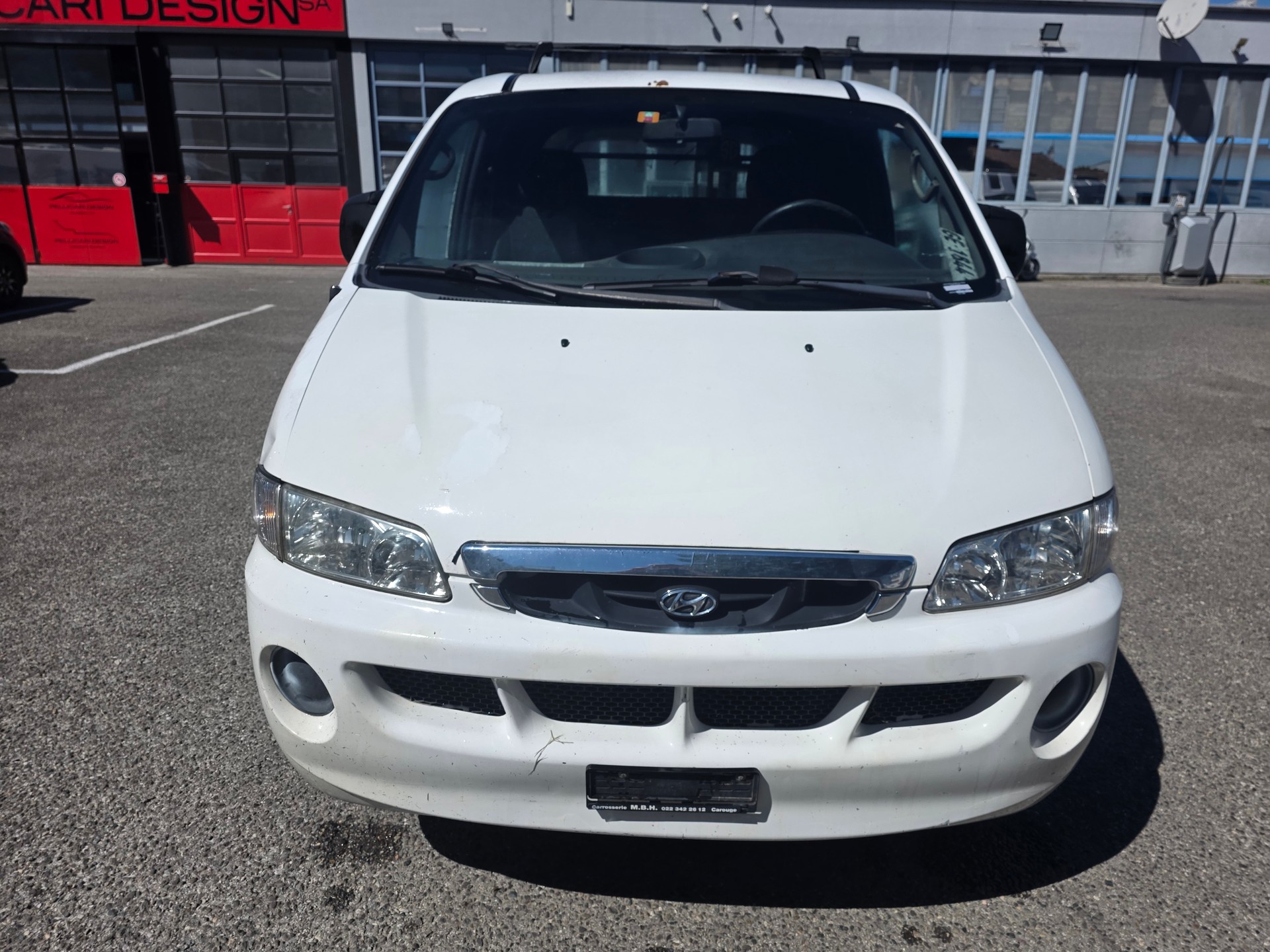 HYUNDAI H-1 Deluxe 2.4-image-0