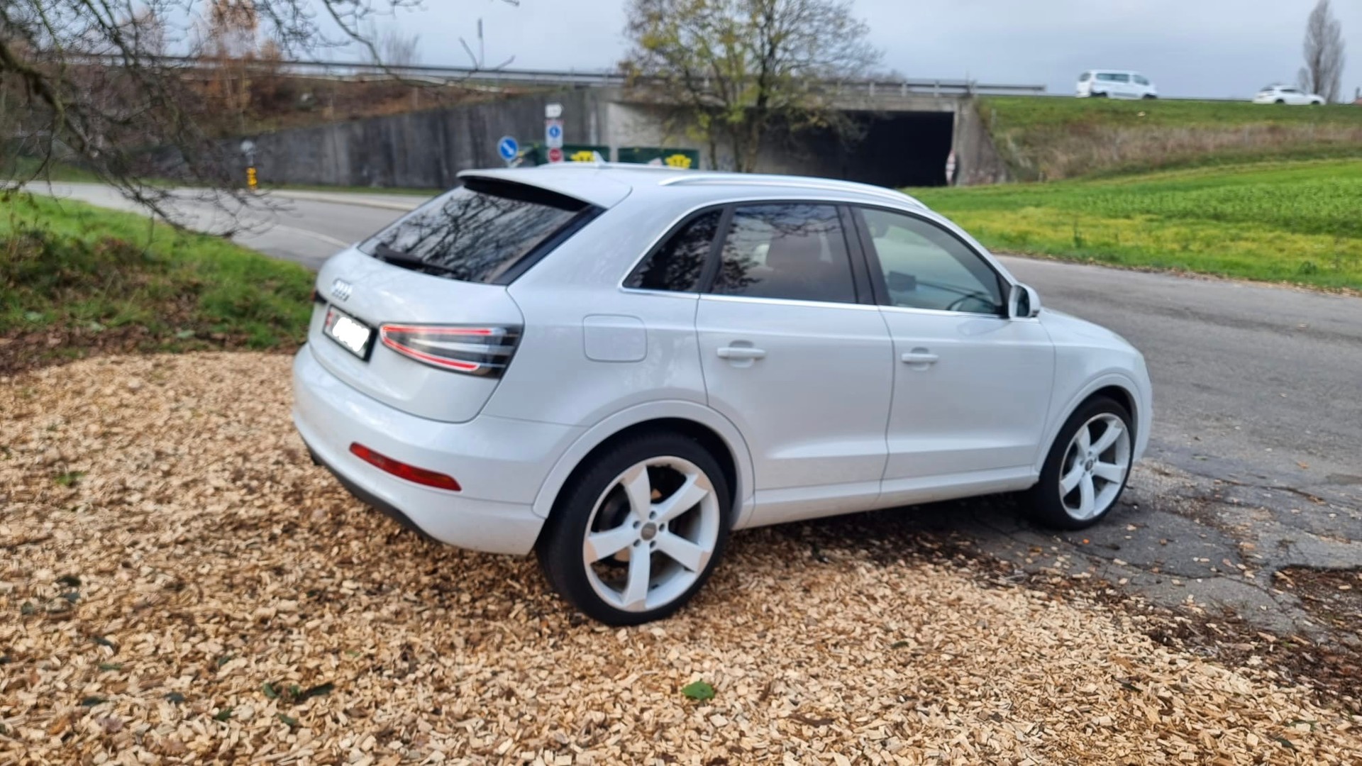 AUDI Q3 2.0 TFSI quattro S-Tronic - ABT-image-3