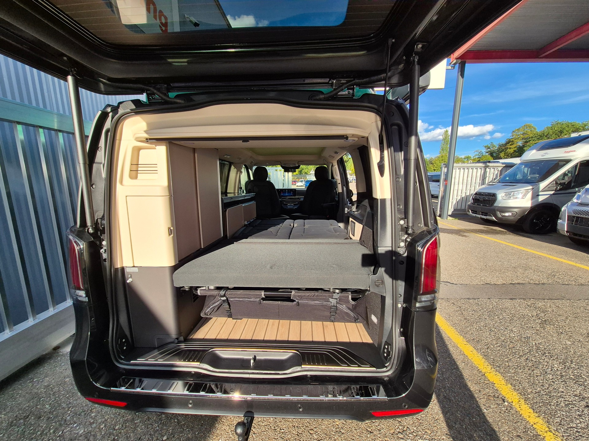 MERCEDES-BENZ Marco Polo 4 Matic Automat-image-4