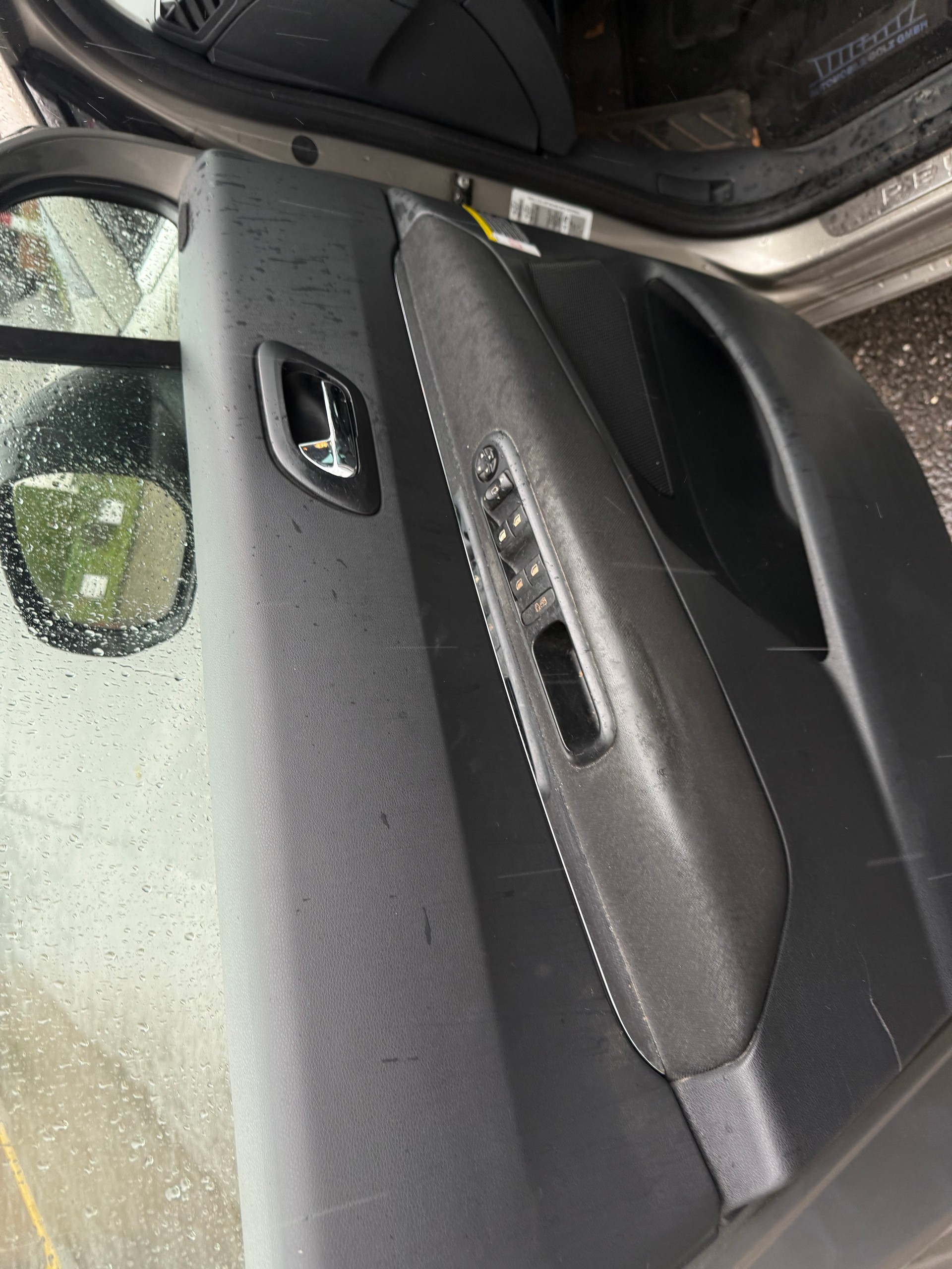 PEUGEOT 5008 2.0 HDI Sport Pack Automatic-image-10
