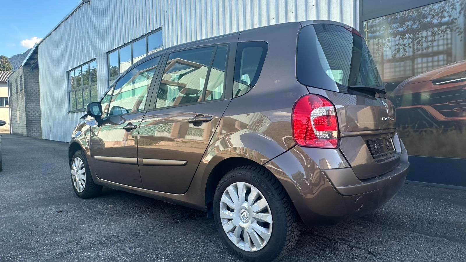 RENAULT Modus 1.2 16V T Yahoo-image-5